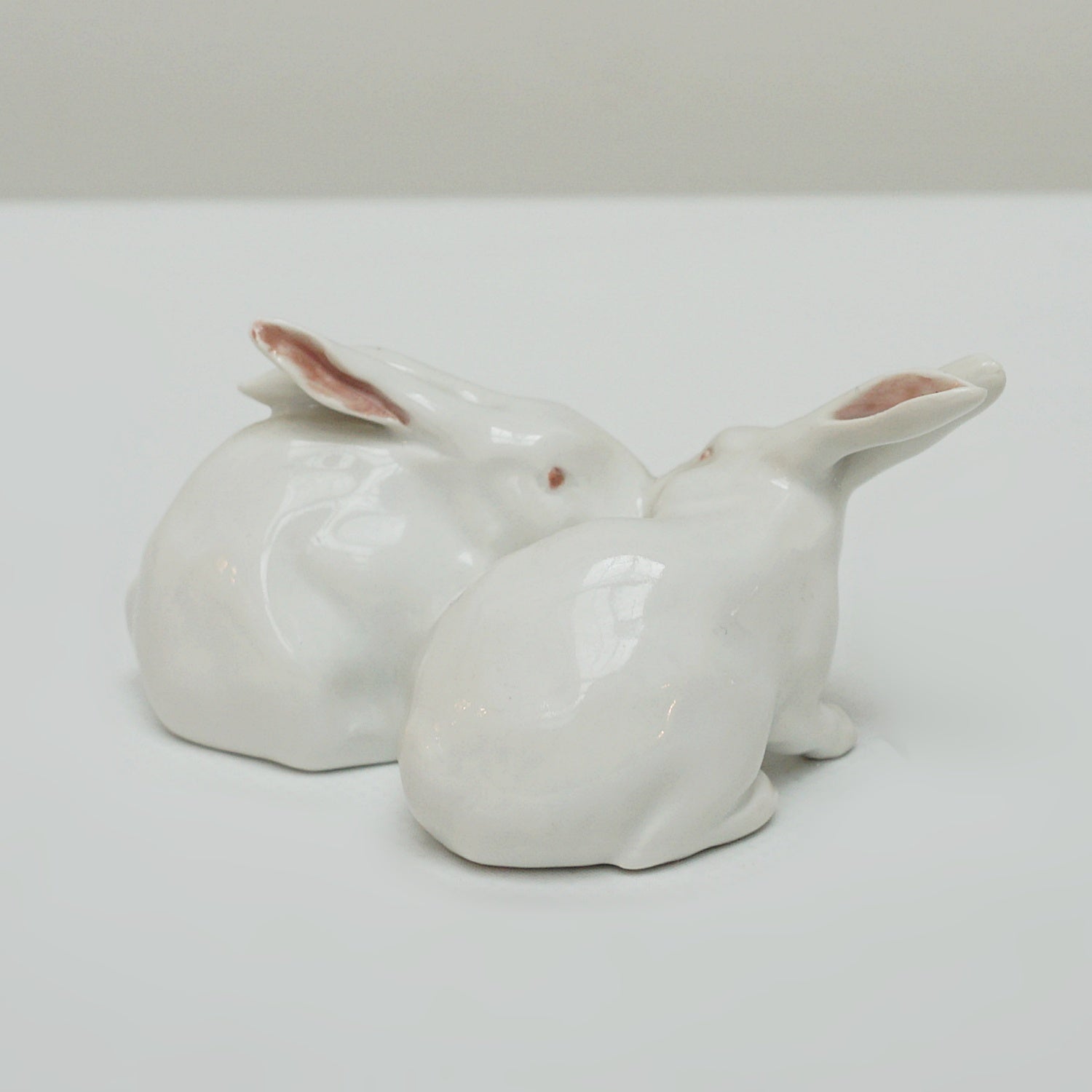 Porcelain Rabbits for Royal Copenhagen - Jeroen Markies Art Deco