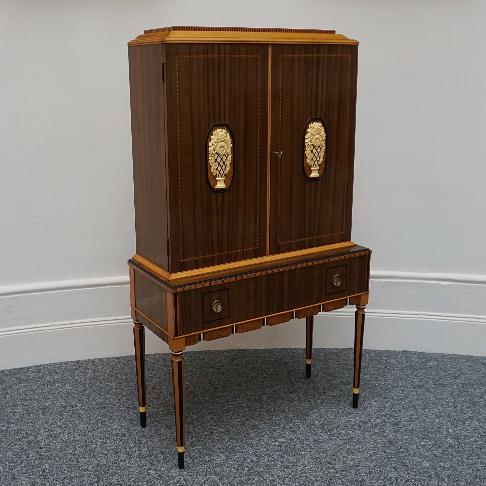 Vintage 1940's Art Deco Cabinet - Jeroen Markies Art Deco