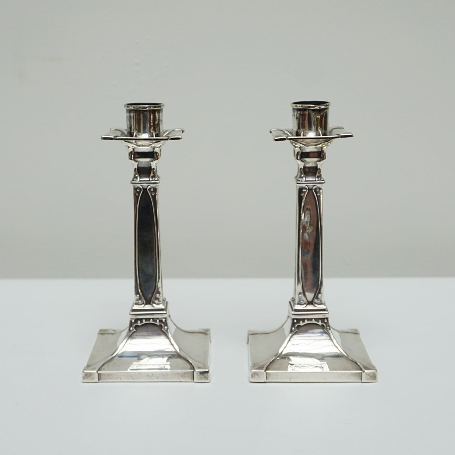 Edwardian Silver Candle Sticks - Jeroen Markies Art Deco
