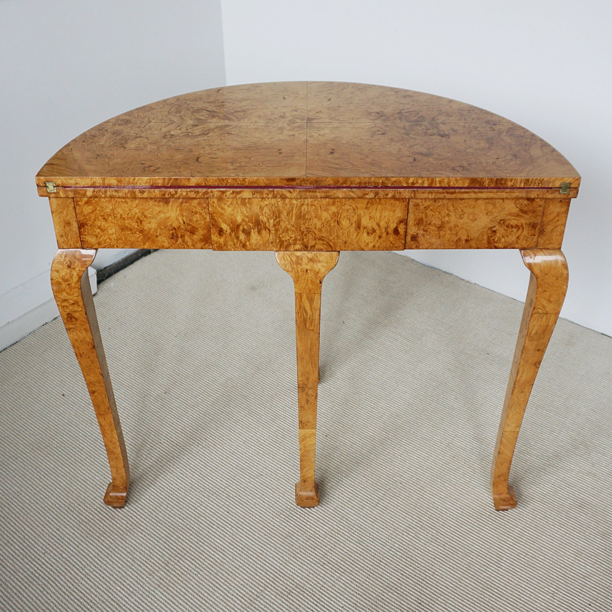 Card Table