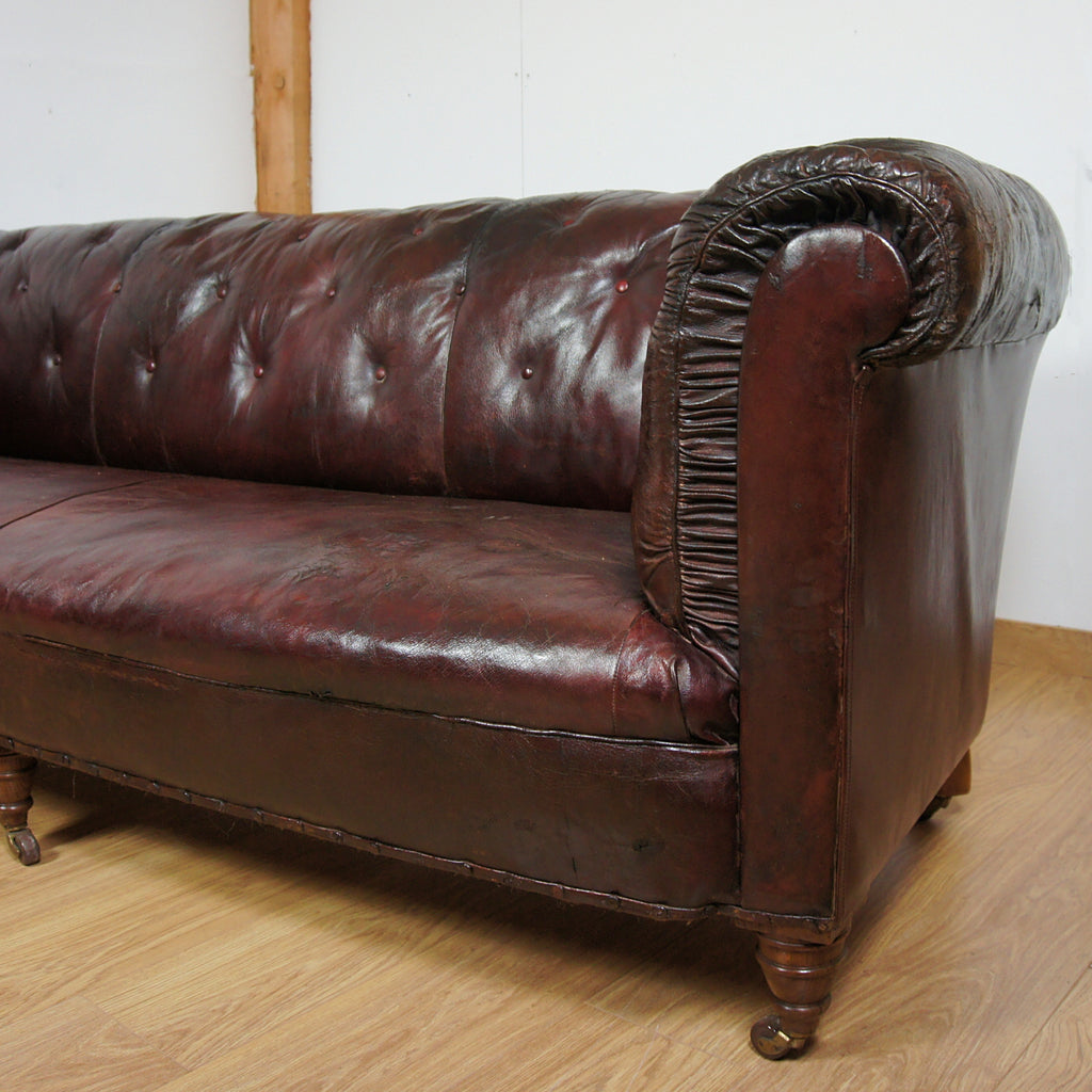 Victorian Button Backed Sofa - Markies Antiques Ltd