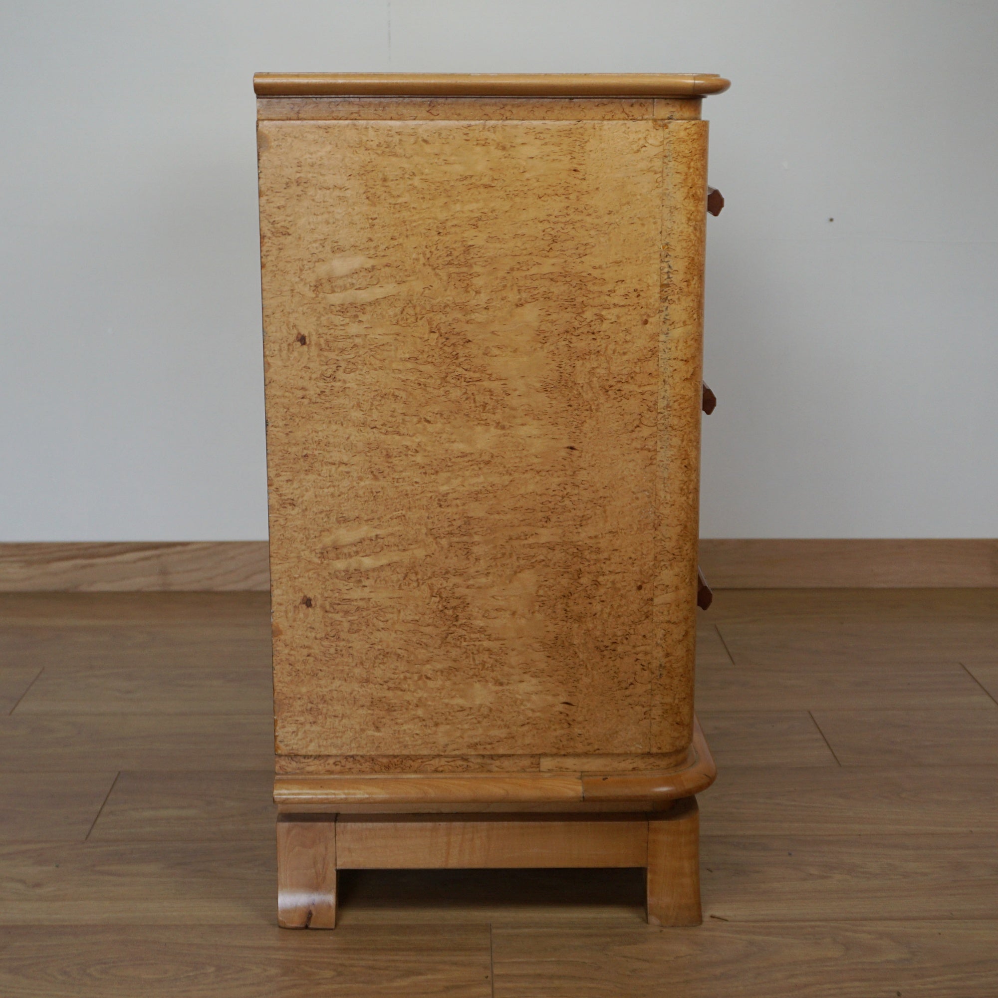 Art Deco Karelian Birch Chest of Drawers - Jeroen Markies Art Deco 