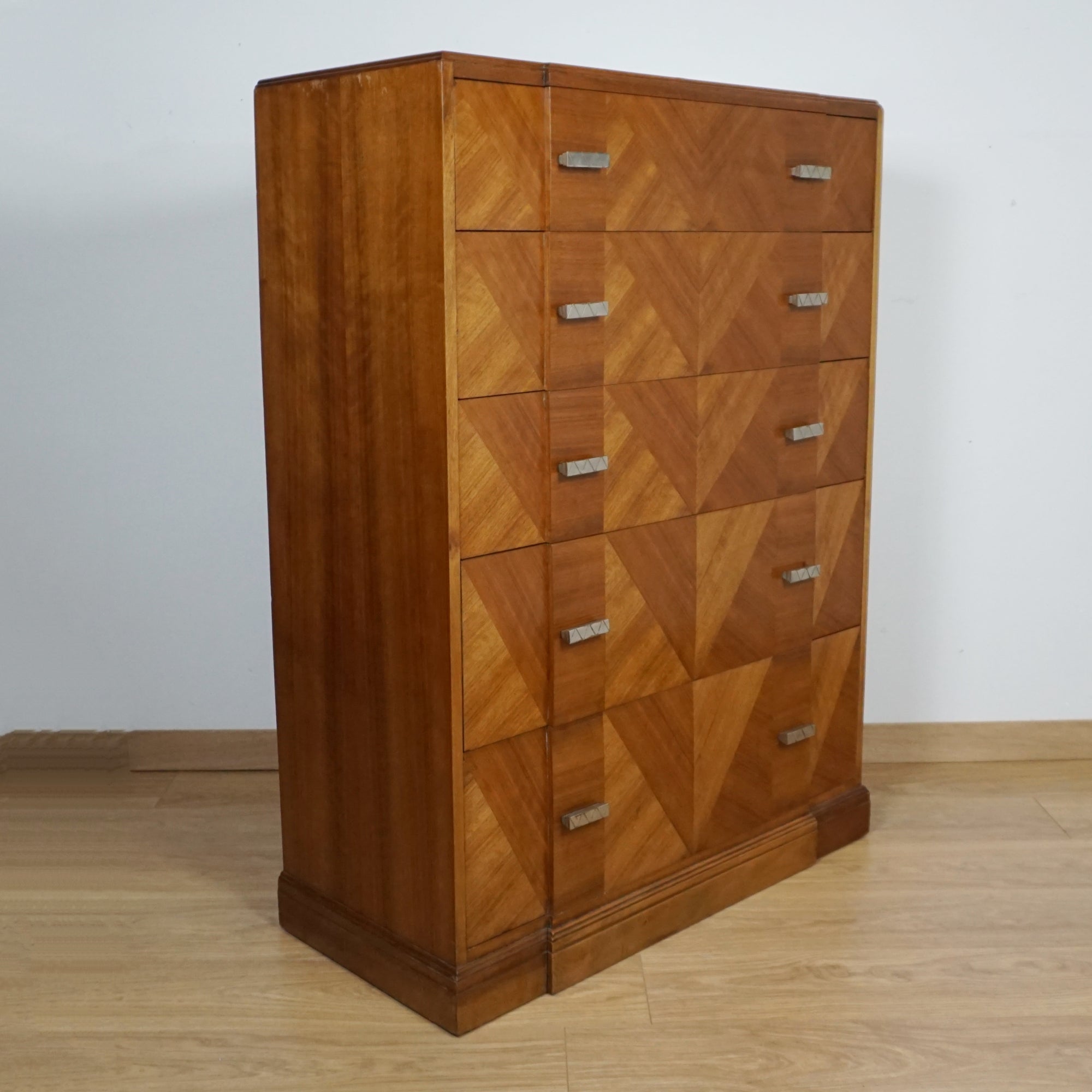 Art Deco Chest of Drawers