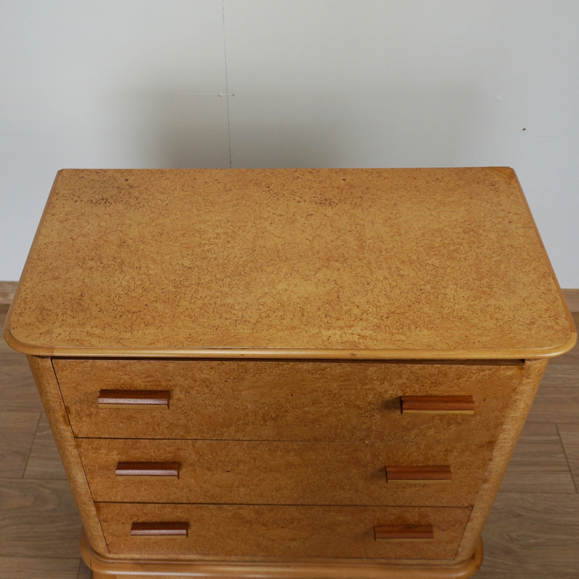 Art Deco Karelian Birch Chest of Drawers - Jeroen Markies Art Deco 