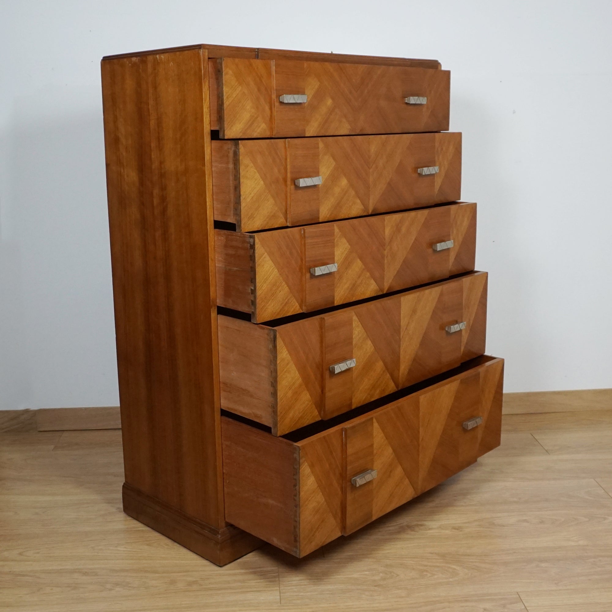 Art Deco Chest of Drawers