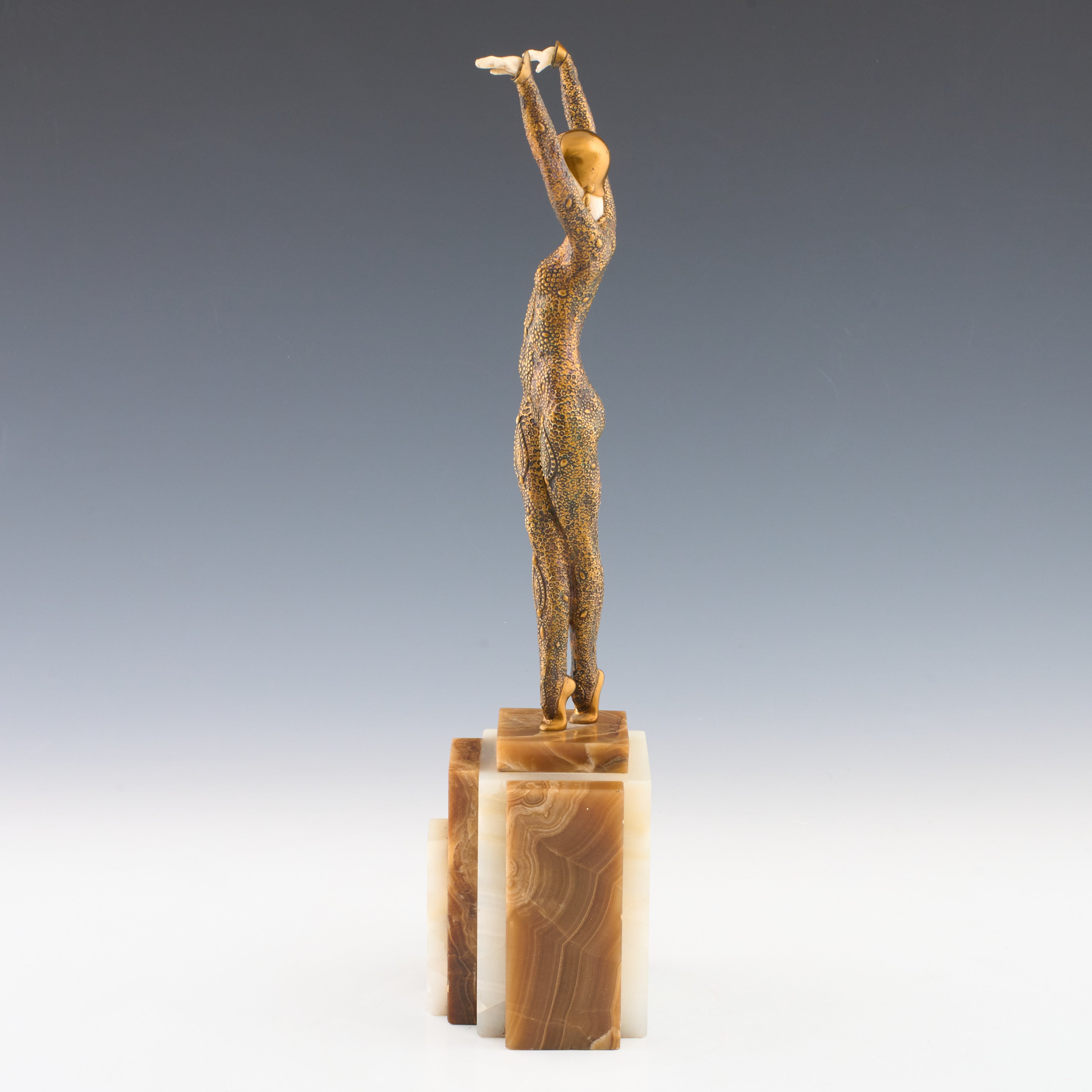 'Dourga' Demetre Chiparus Bronze Sculpture - Original Art Deco Bronze Sculpture.- Jeroen Markies Art Deco