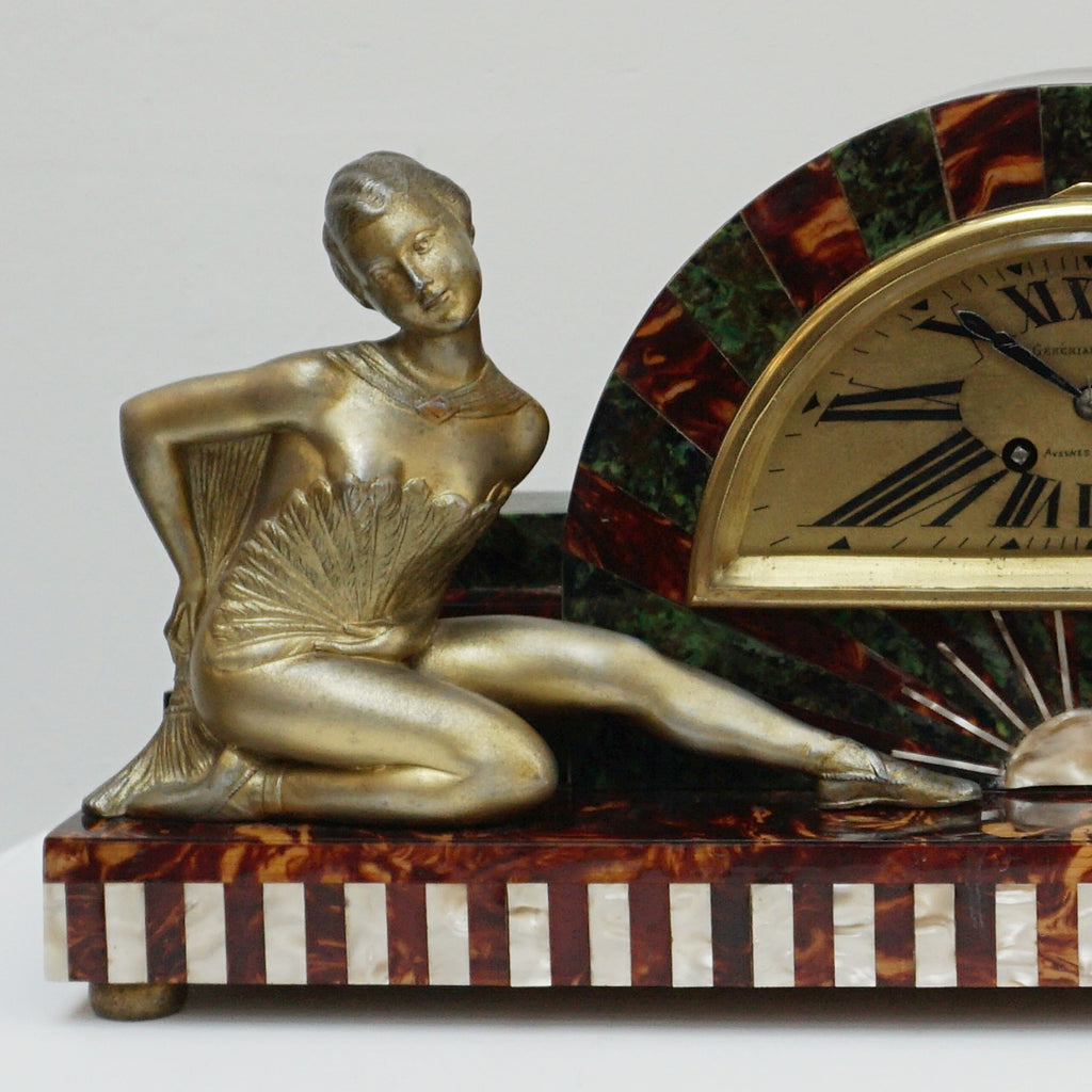 An Art Deco clock with spelter ladies - Jeroen Markies Art Deco