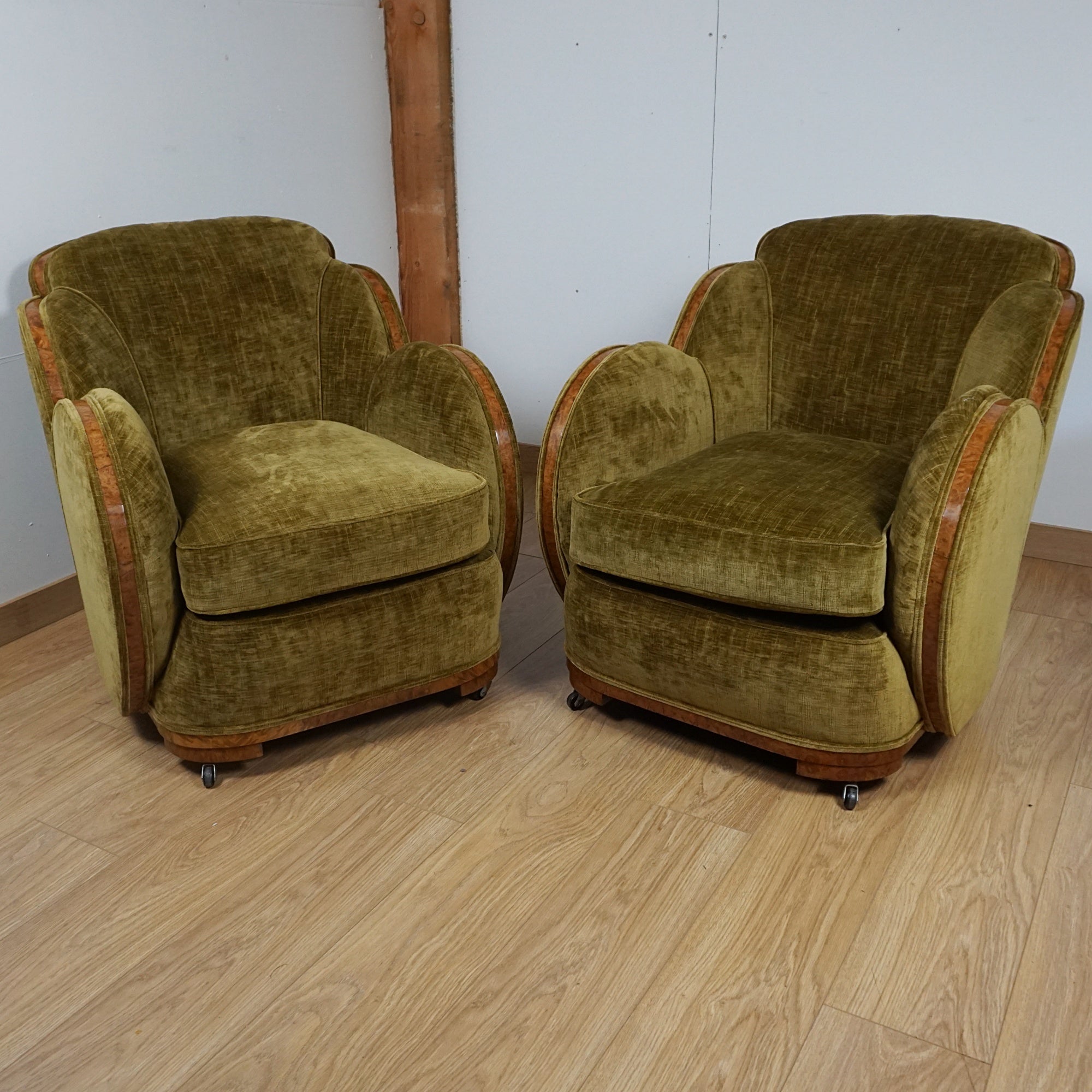 Vintage Art Deco Cloud Lounge Armchairs - Markies Antiques 