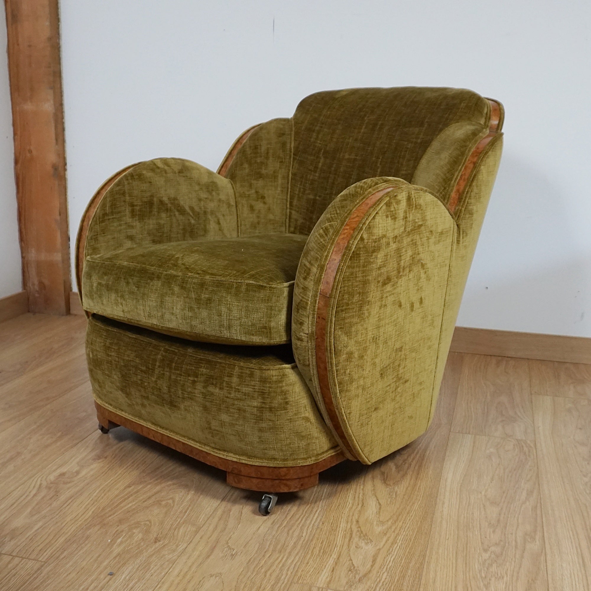 Vintage Art Deco Cloud Lounge Armchairs - Markies Antiques 