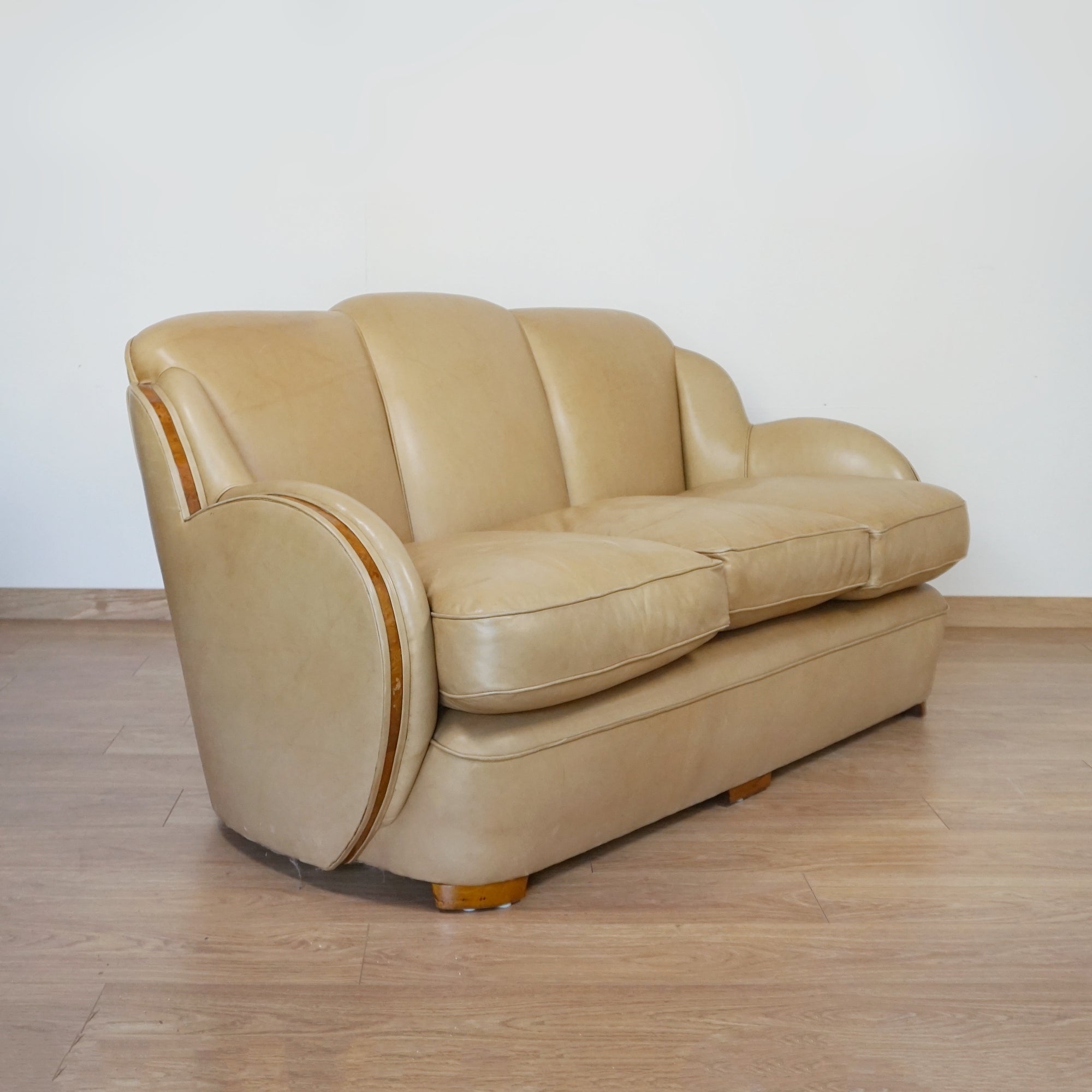 Harry & Lou Epstein Art Deco Cloud Sofa - Jeroen Markies Art Deco