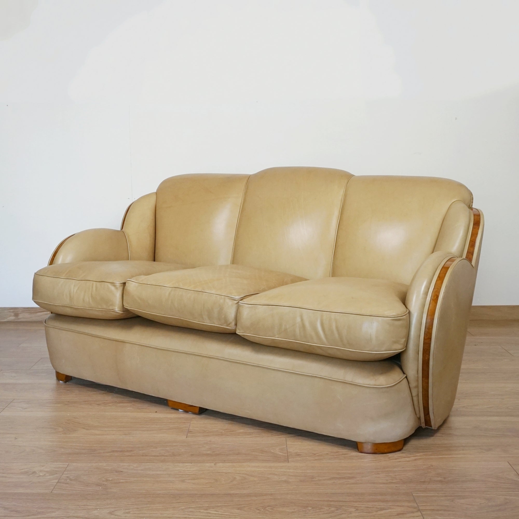 Harry & Lou Epstein Art Deco Cloud Sofa - Jeroen Markies Art Deco