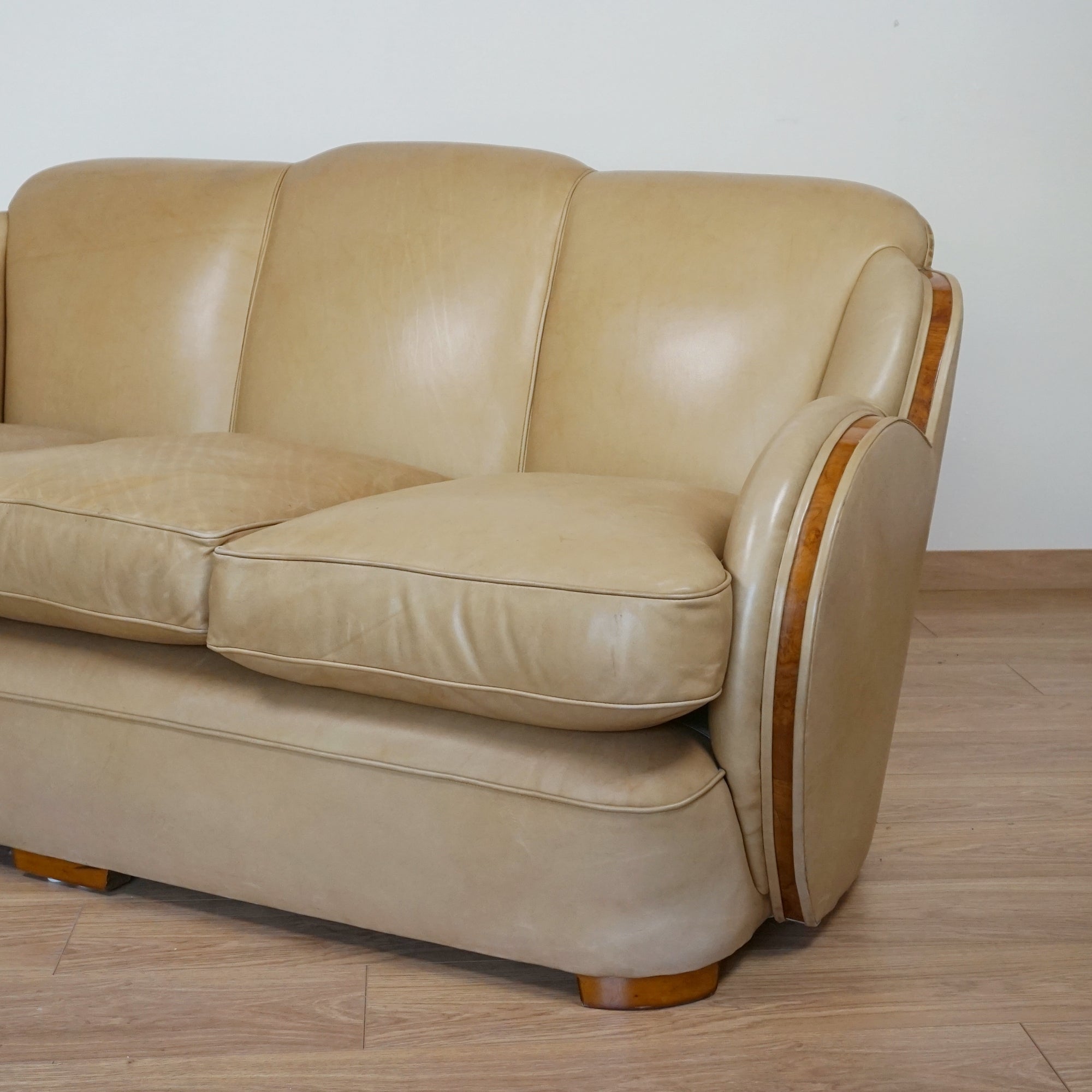 Harry & Lou Epstein Art Deco Cloud Sofa - Jeroen Markies Art Deco