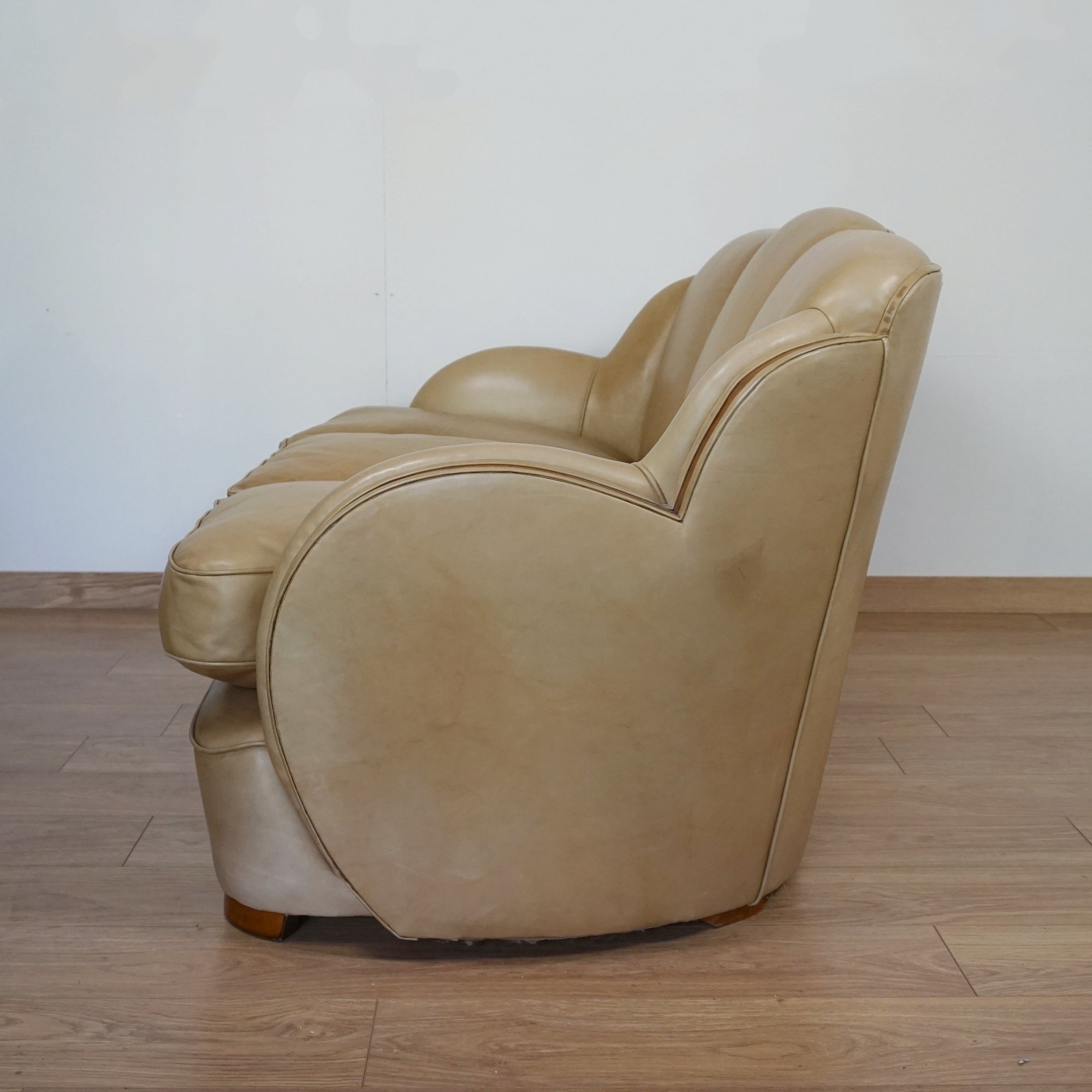 Harry & Lou Epstein Art Deco Cloud Sofa - Jeroen Markies Art Deco