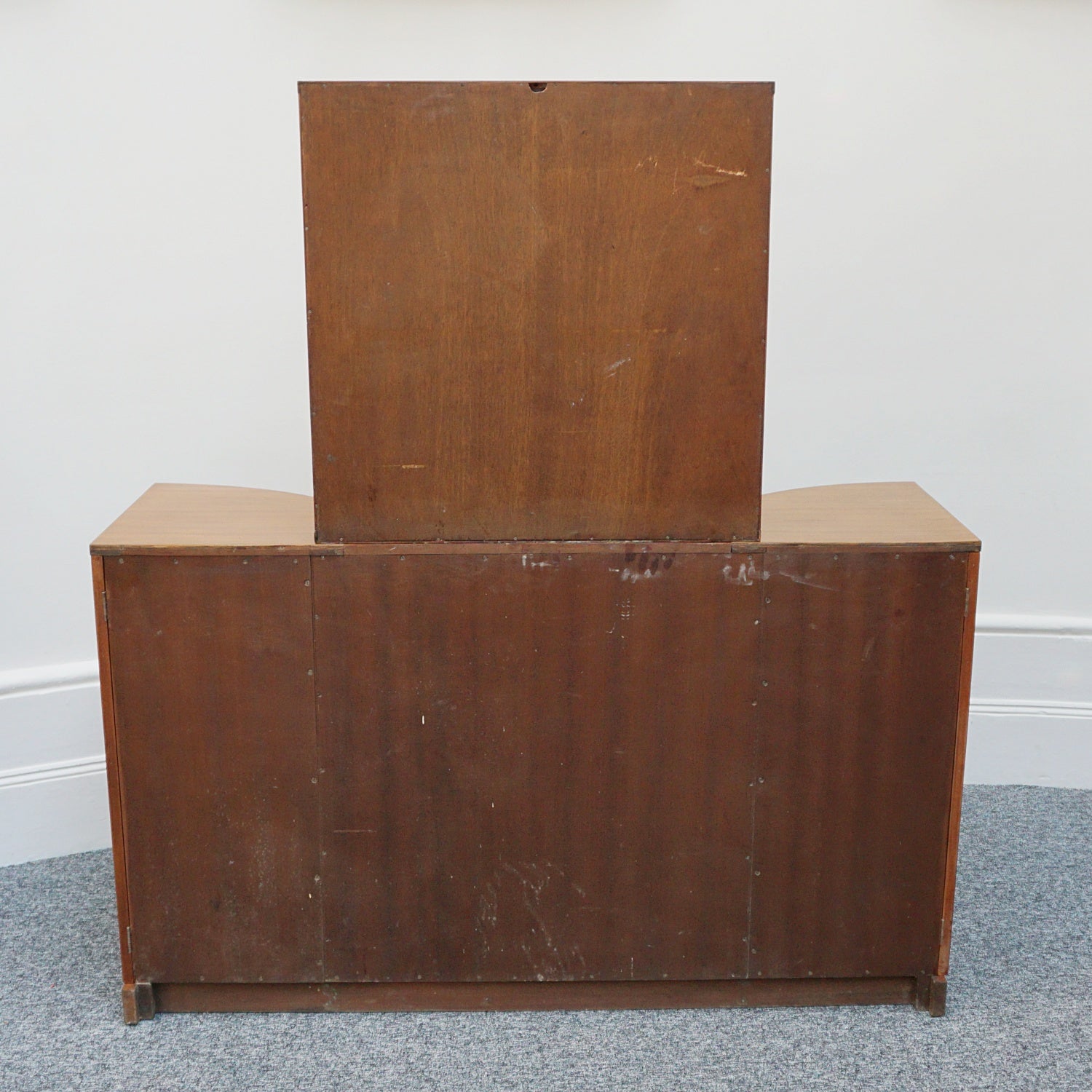 Original Art Deco Figured Walnut Cocktail / Drinks Cabinet - Jeroen Markies Art Deco