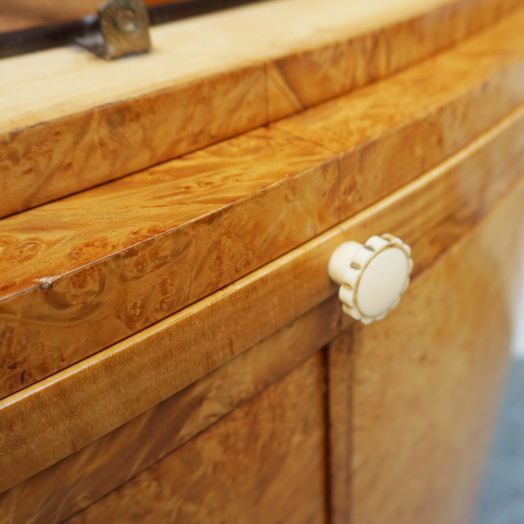 Original English Art Deco Drinks Cabinet by Harry.& Lou Epstein - Jeroen Markies Art Deco