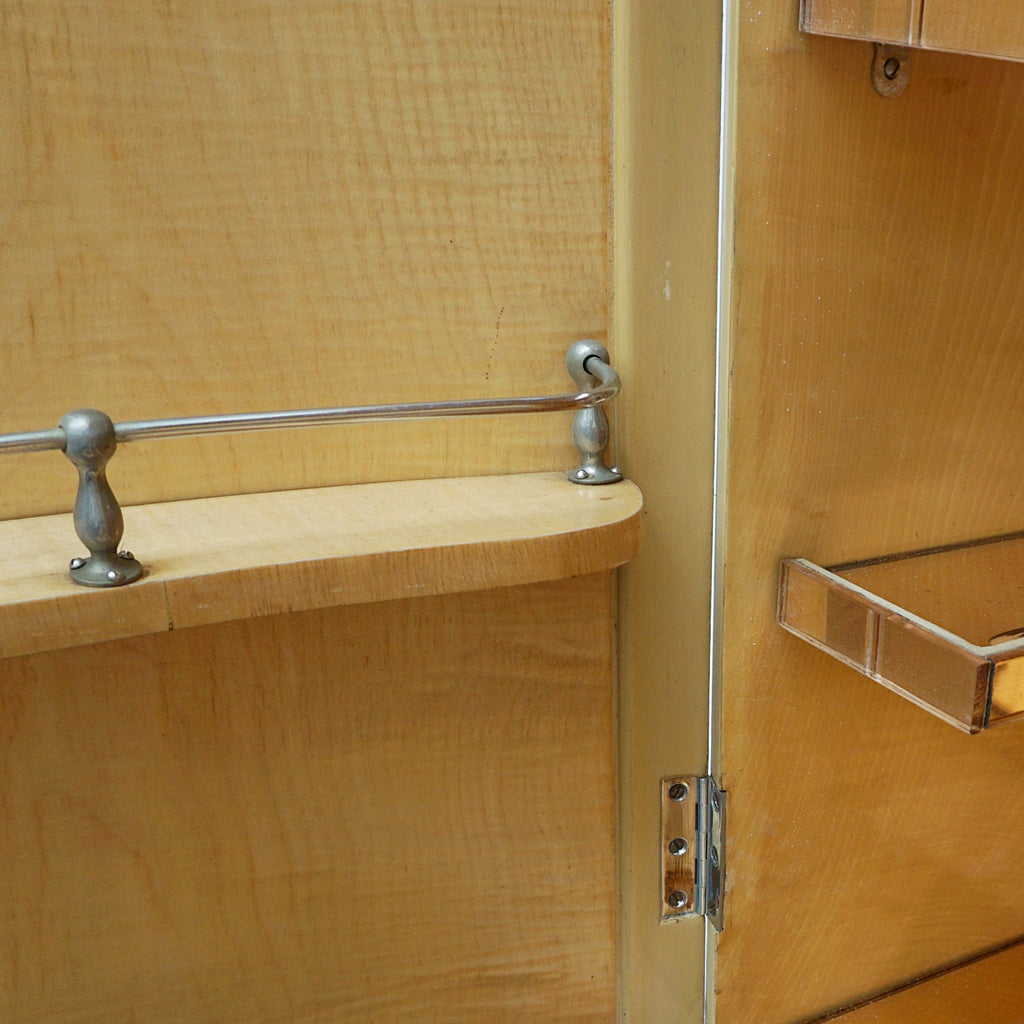 Original English Art Deco Drinks Cabinet by Harry.& Lou Epstein - Jeroen Markies Art Deco