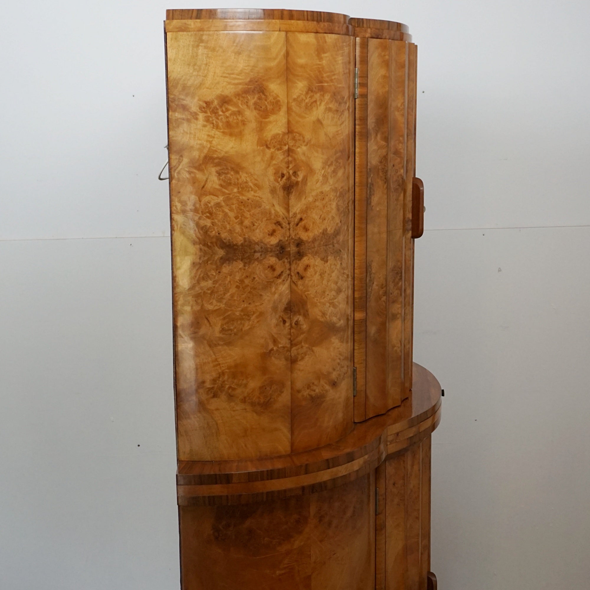 Burr Walnut Cocktail Cabinet - Original Art Deco Cocktail Bar - Markies Antiques 