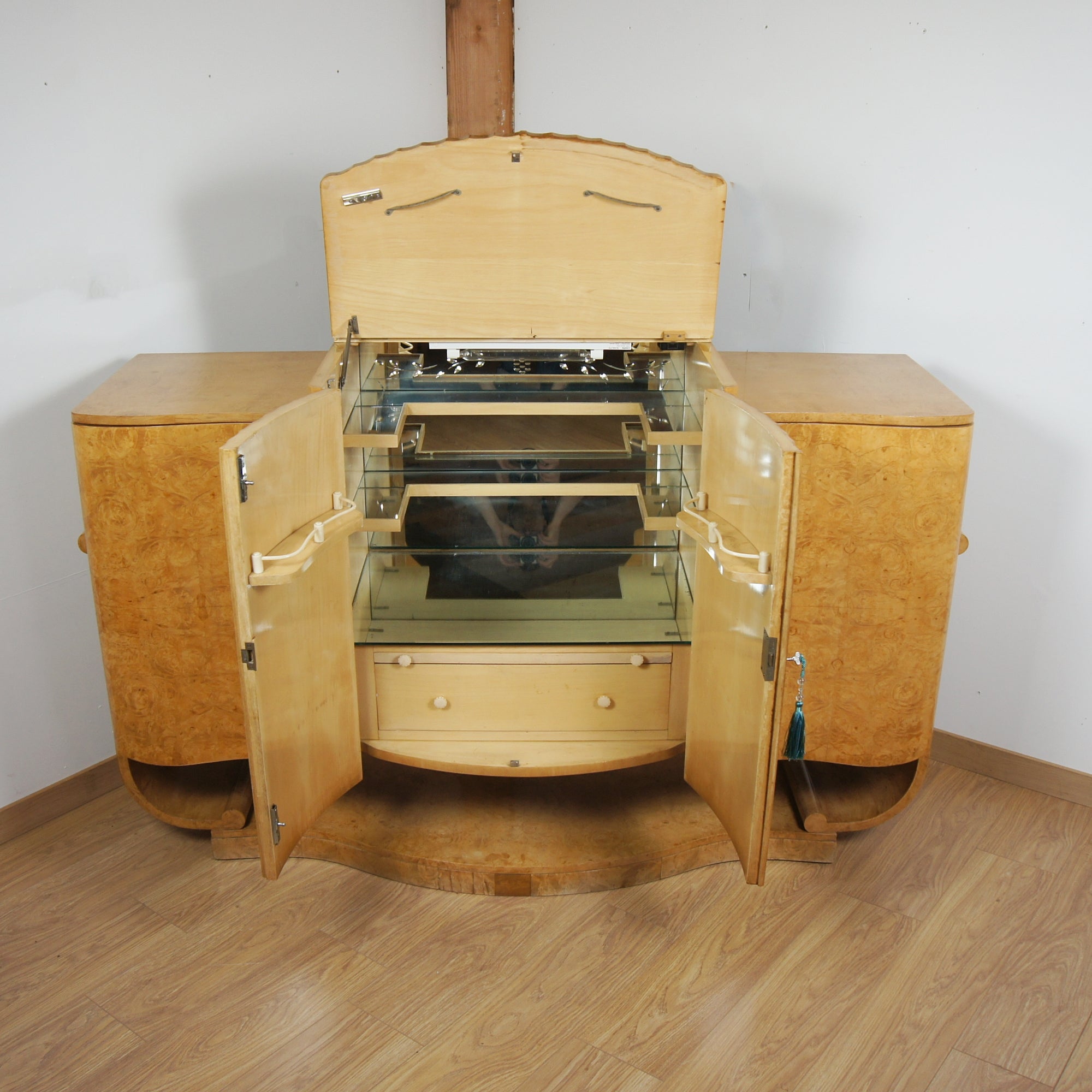 Art Deco Burr Walnut Cocktail Sidebord by Epstein Bros.