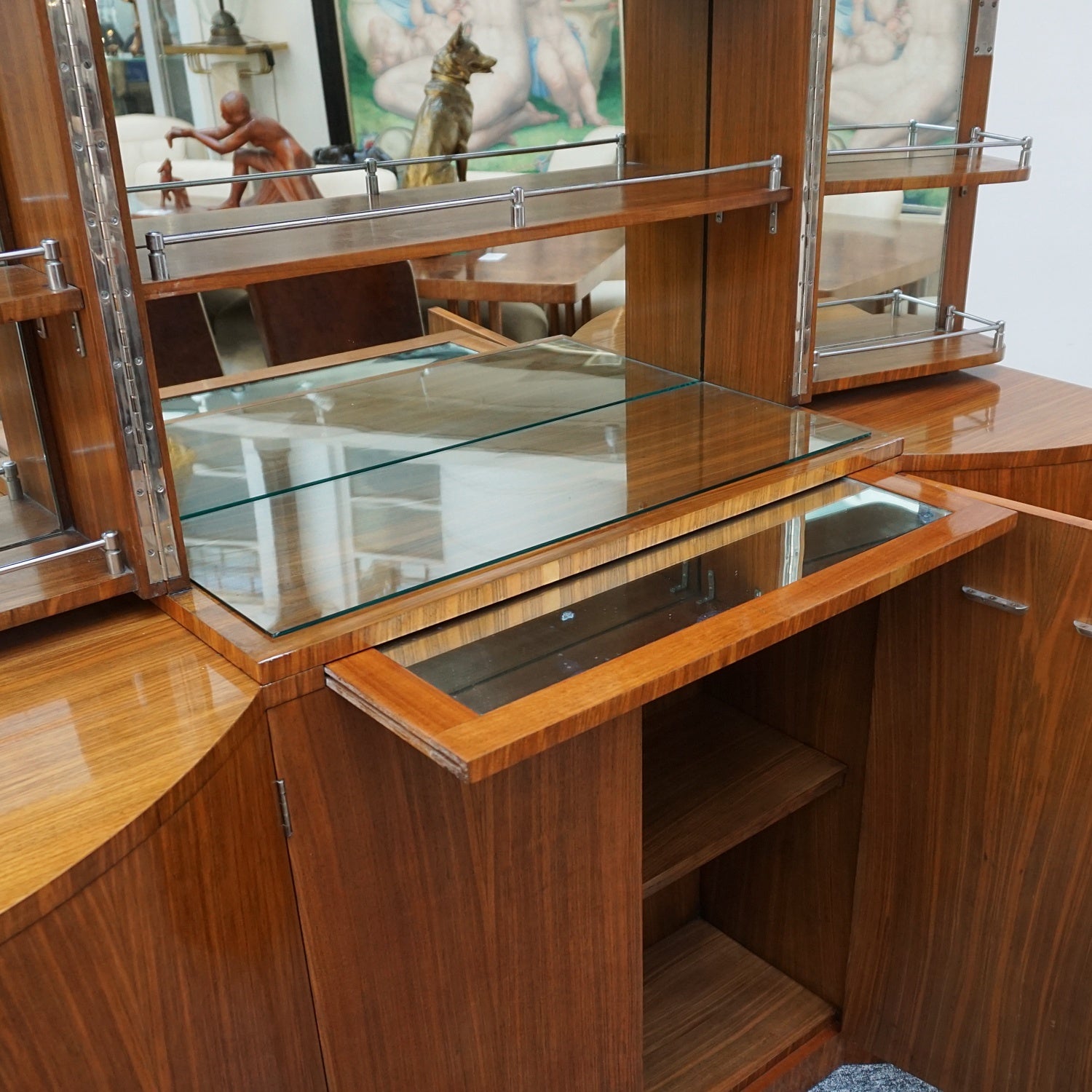 Original Art Deco Figured Walnut Cocktail / Drinks Cabinet - Jeroen Markies Art Deco