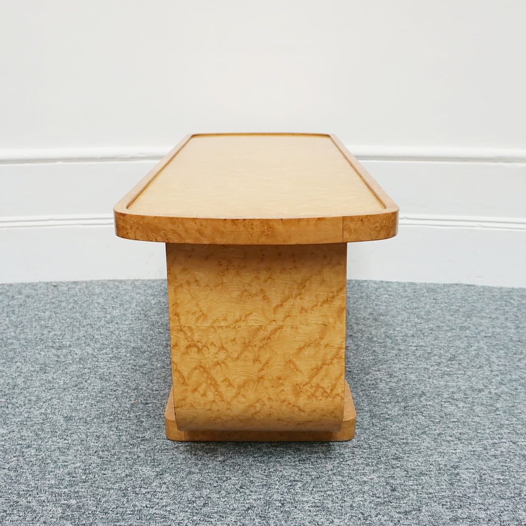 Art Deco Birdseye Maple coffee table. 1930s Coffee table. Harry & Lou Epstein - Jeroen Markies Art Deco