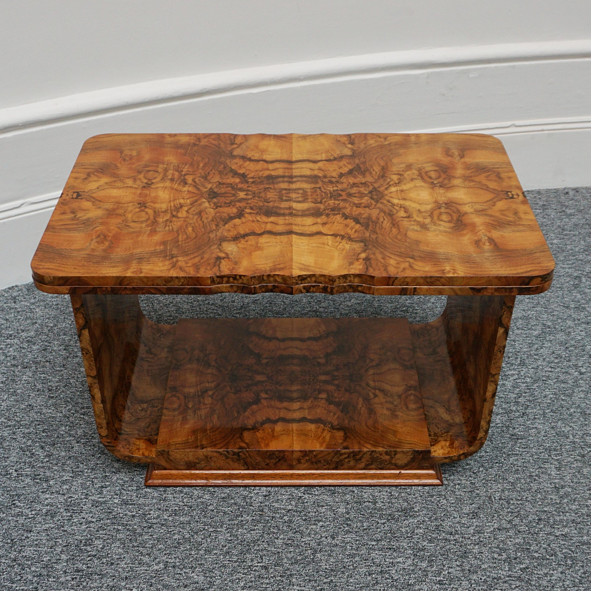Vintage Art Deco Burr Walnut Coffee Table - Jeroen Markies Art Deco