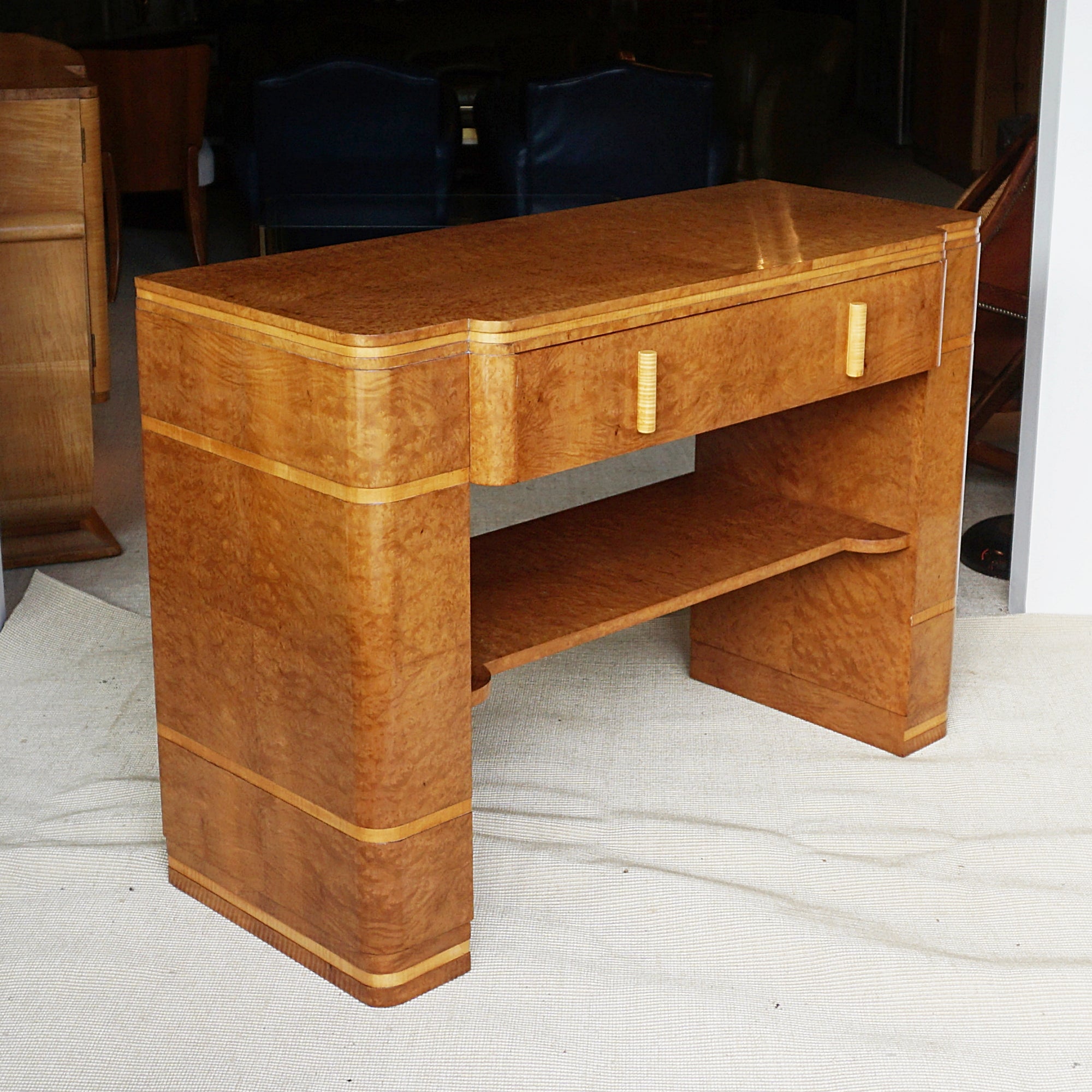 Fantastic quality Art Deco Burr Walnut console table - Jeroen Markies Art Deco