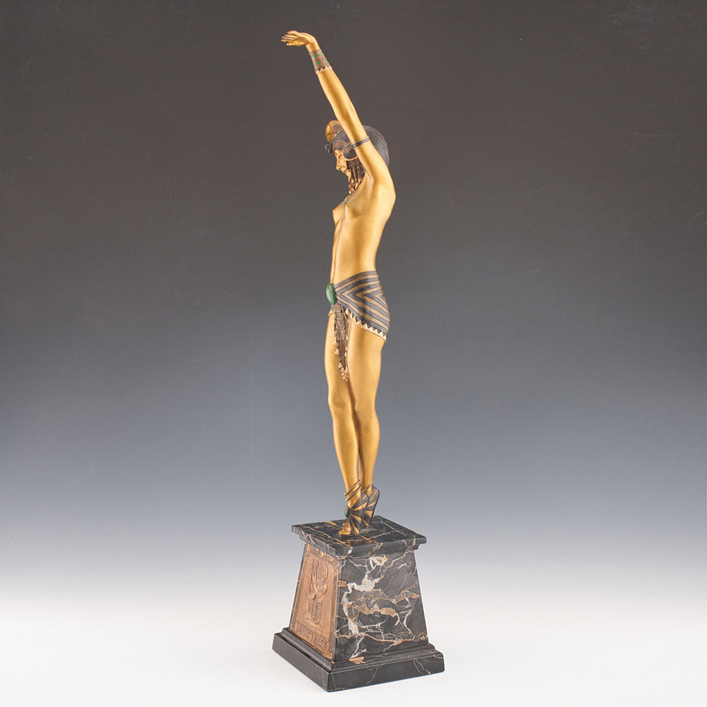 Egyptian Dancer - A cold painted bronze study by Demetre Chiparus. Jeroen Markies Art Deco