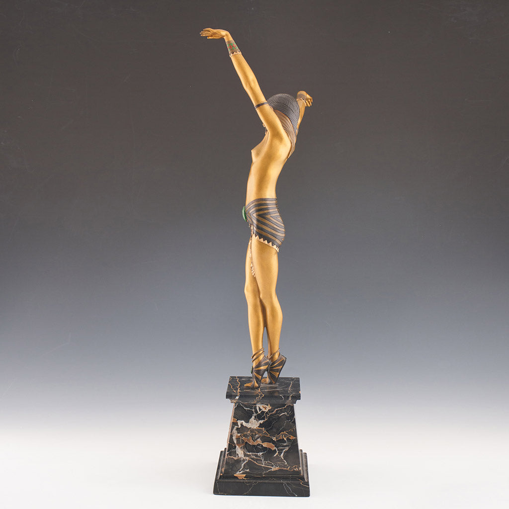 Egyptian Dancer - A cold painted bronze study by Demetre Chiparus. Jeroen Markies Art Deco