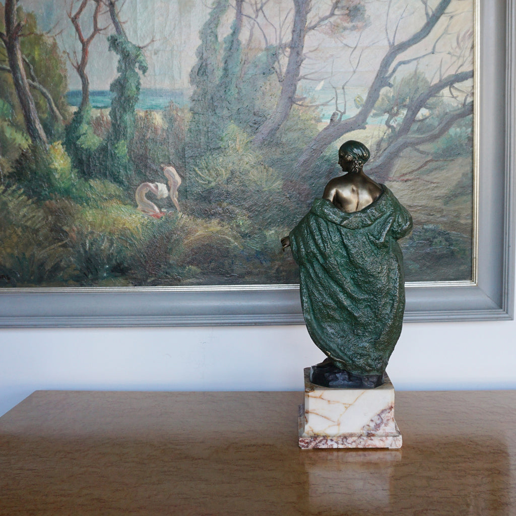 Female Nude with Cloak - Art Deco Bronze Sculpture - Jeroen Markies Art Deco