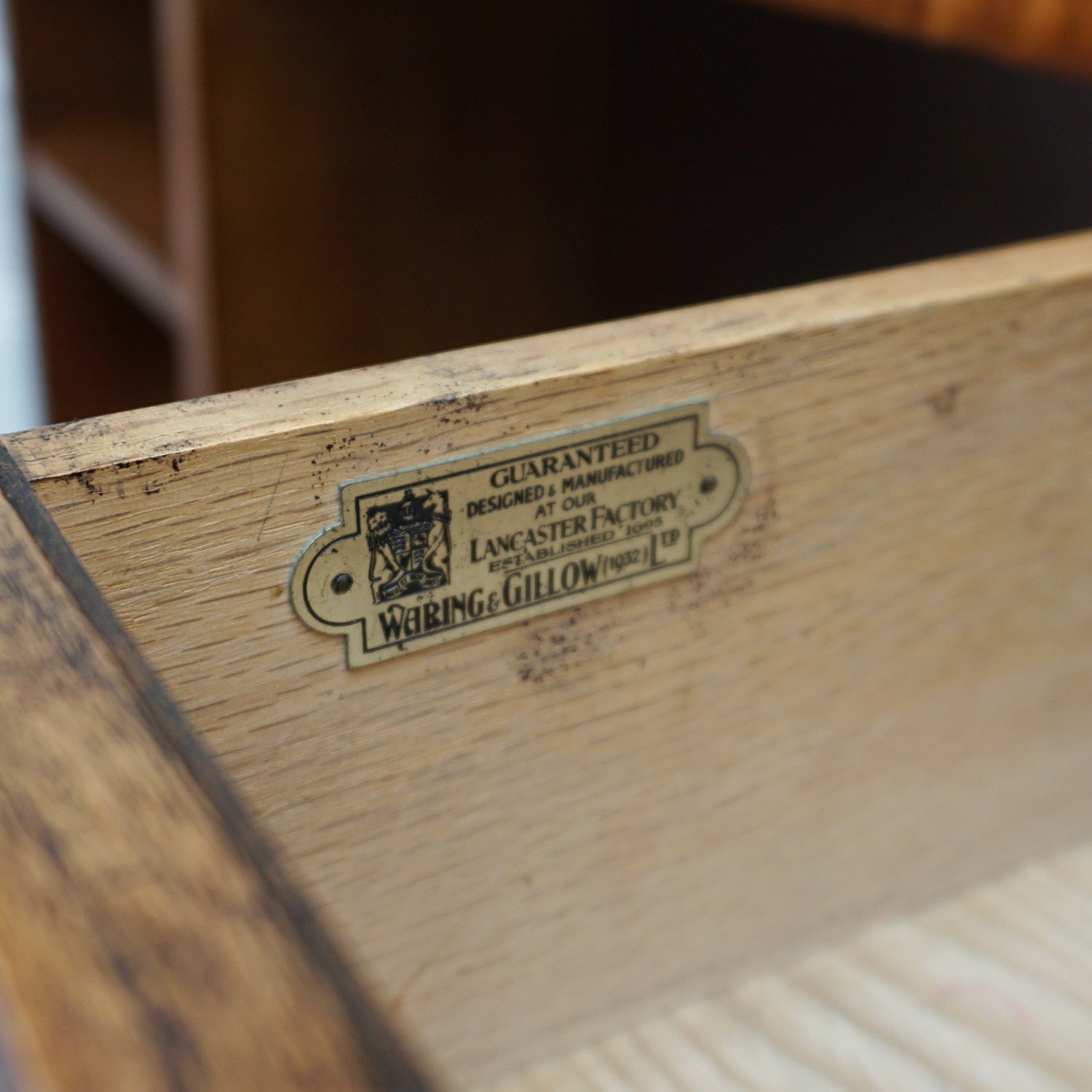 Vintage Oak Waring & Gillow Art Deco Desk - Jeroen Markies Art Deco