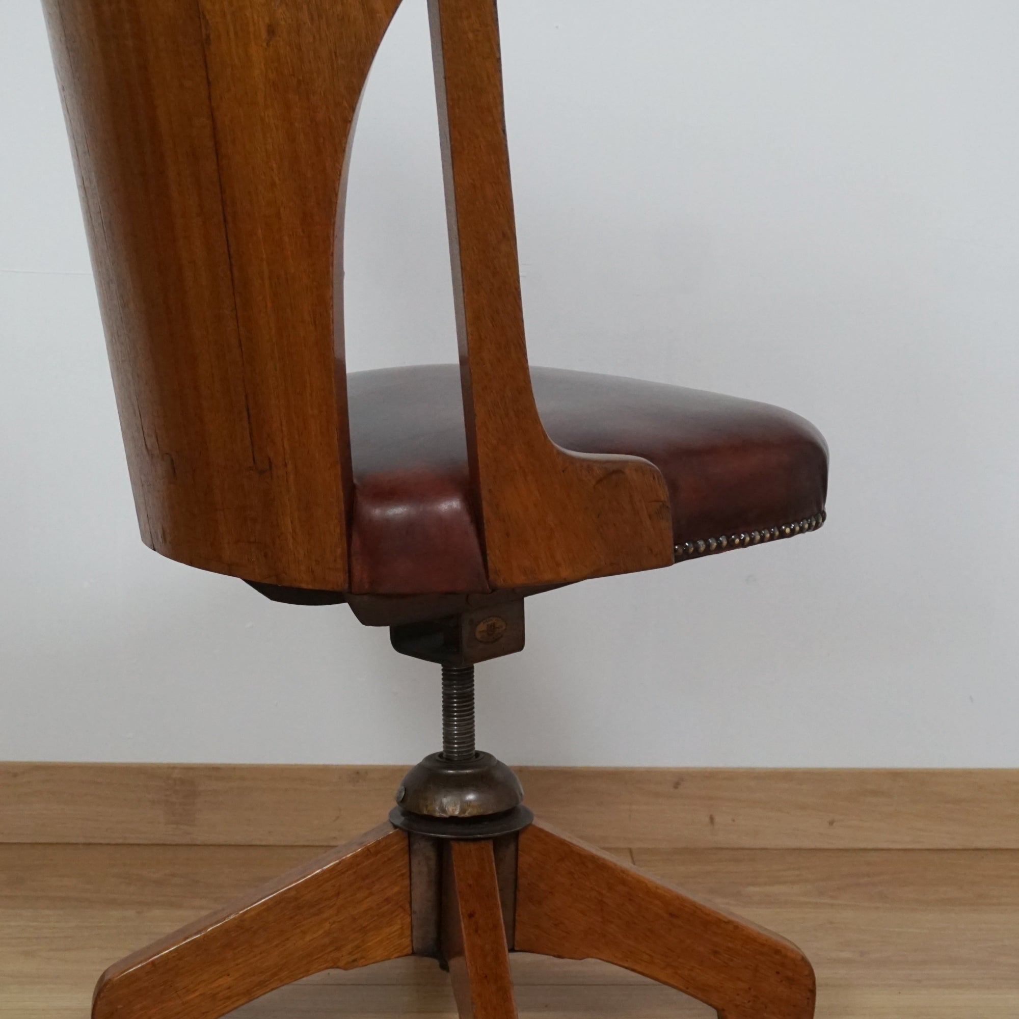Stunning Original Art Deco Revolving Desk Chair - Markies Art Deco 