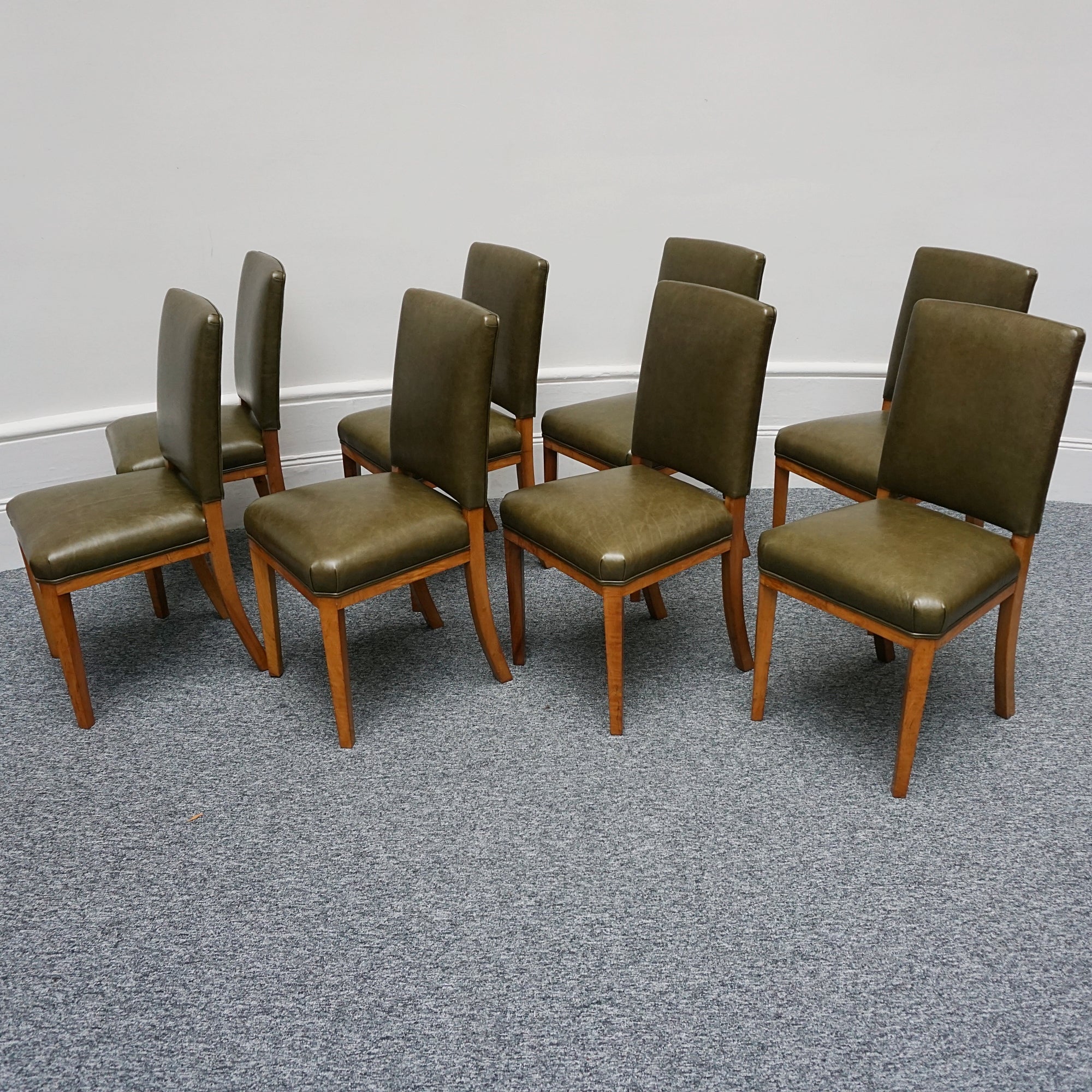 Vintage Art Deco Ten Seater Waring & Gillow Satinwood and Green Leather Dining Suite - Art Deco Dining Table and Ten Chairs - Jeroen Markies Art Deco