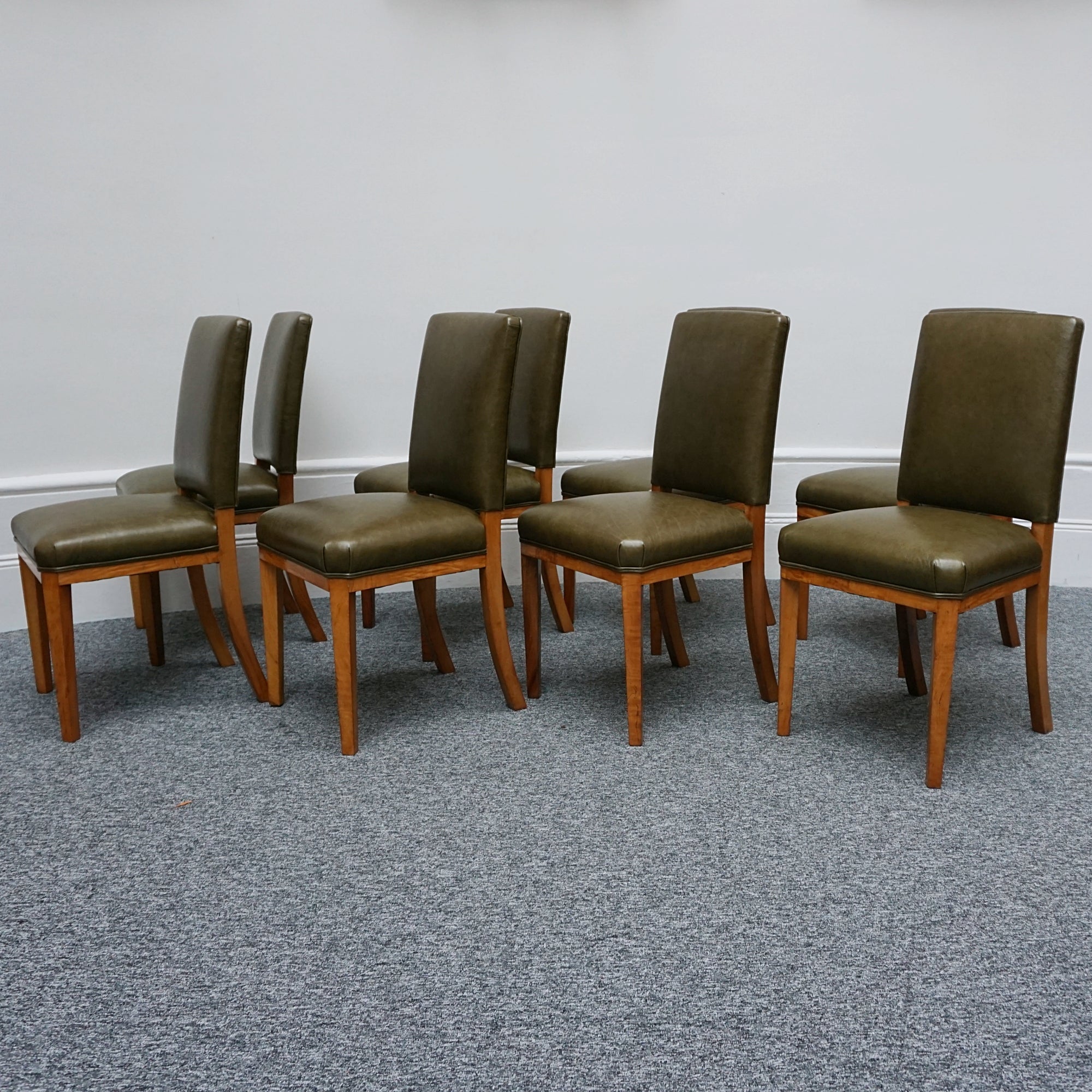 Vintage Art Deco Ten Seater Waring & Gillow Satinwood and Green Leather Dining Suite - Art Deco Dining Table and Ten Chairs - Jeroen Markies Art Deco