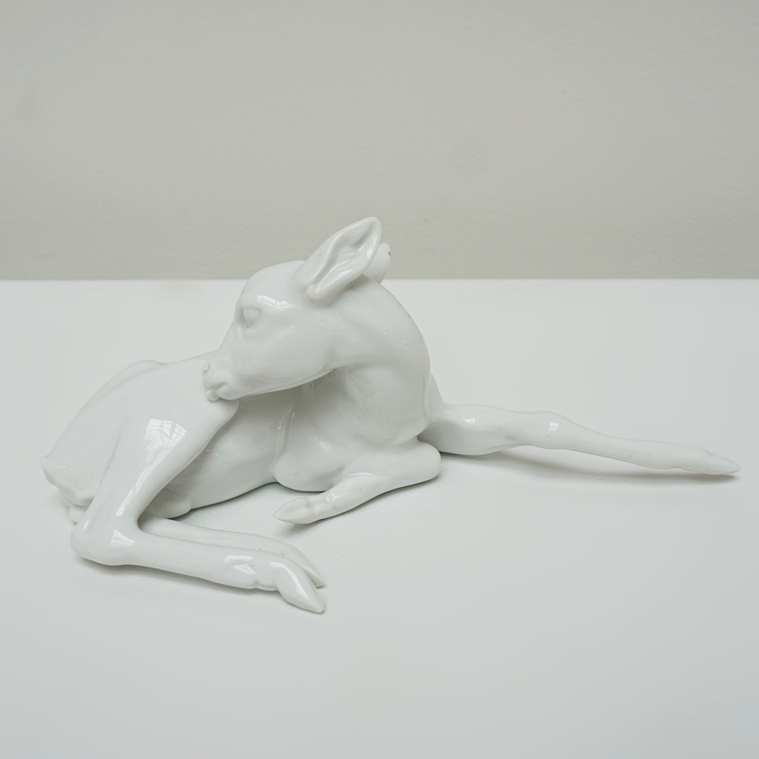 Wallendorfer Porzellan Reclining Roe Doe - Jeroen Markies Art Deco