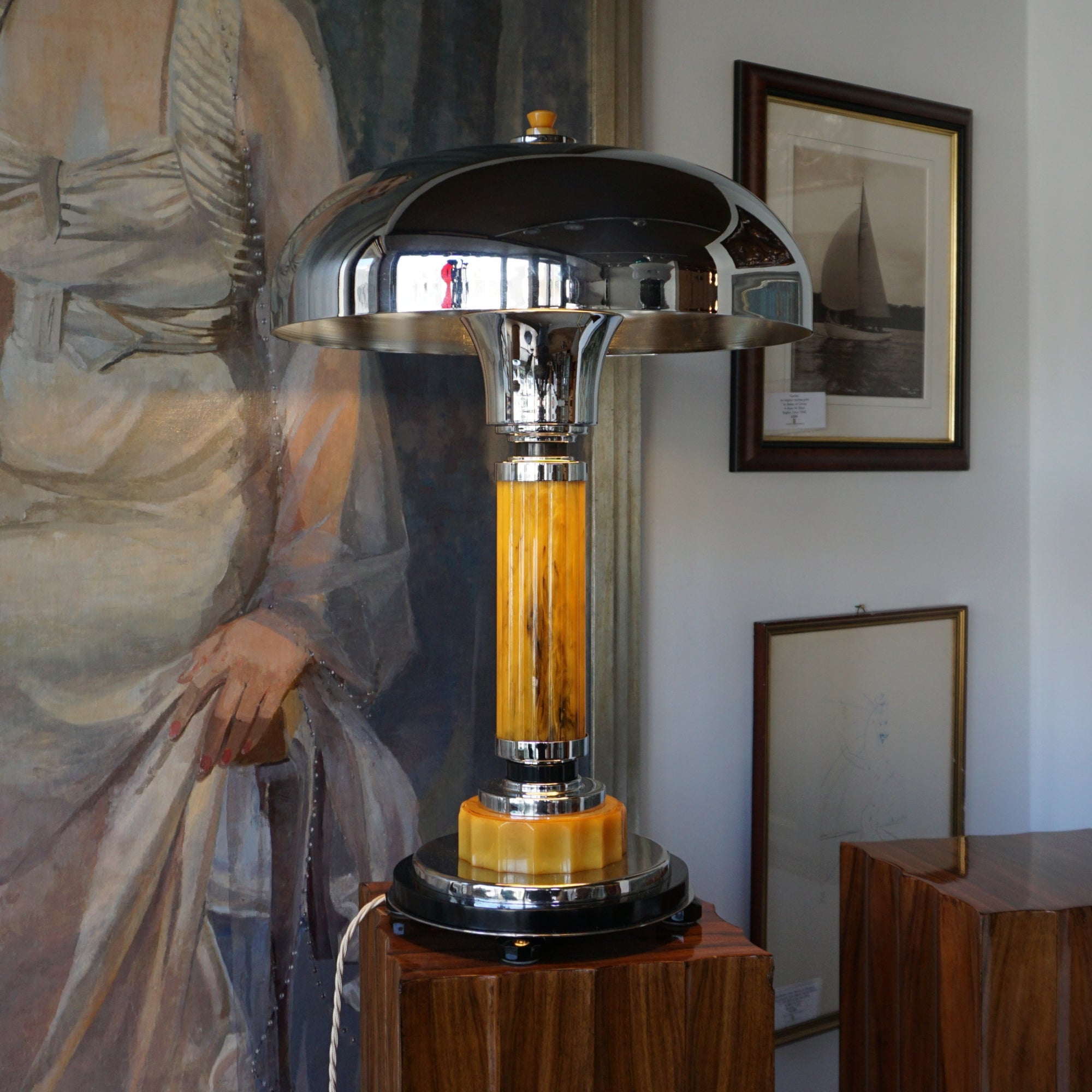 Stunning Orange Marbled Bakelite Art Deco Lamp - Jeroen Markies Art Deco