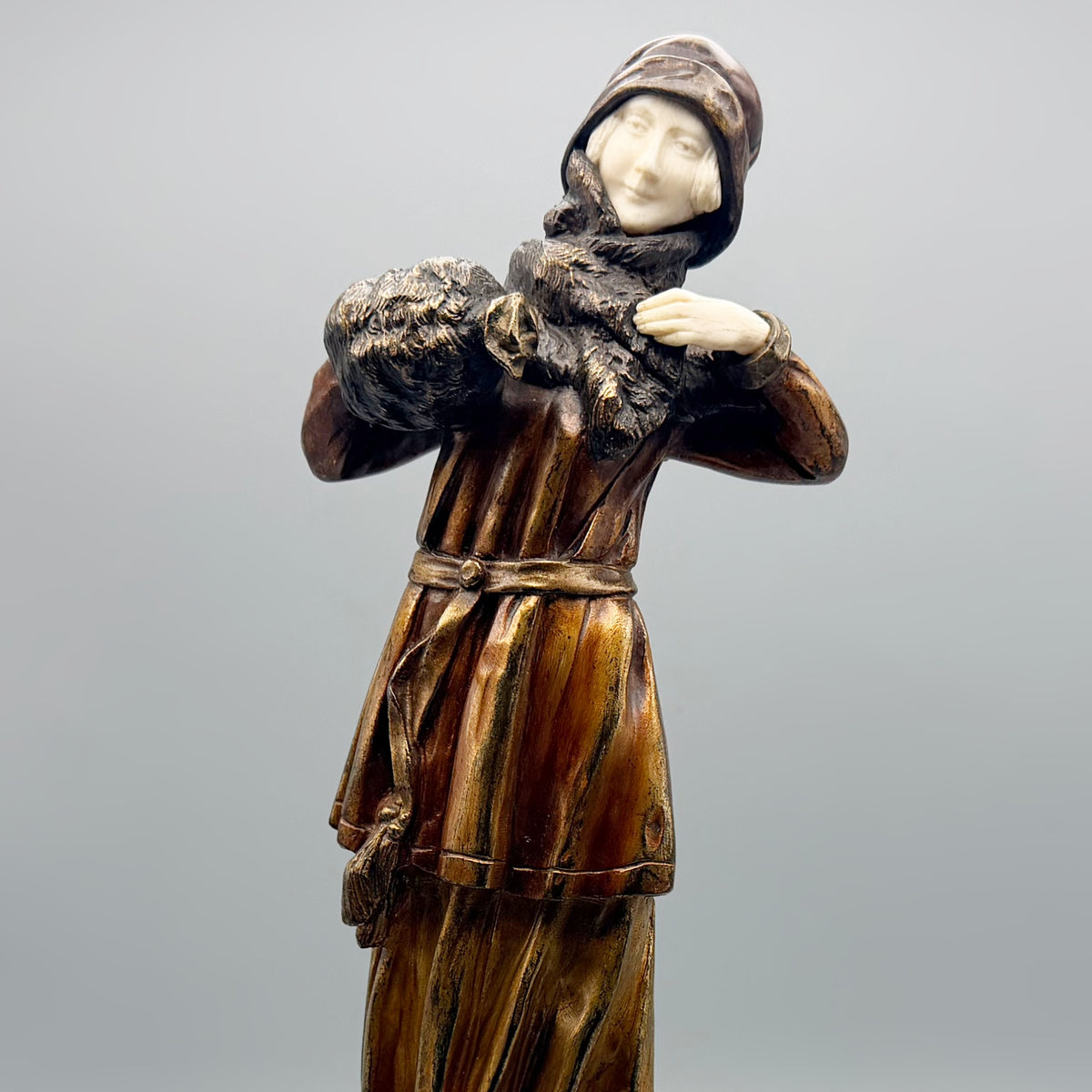 Elegant Lady Chiparus Bronze Sculpture Original | Markies Antiques Ltd