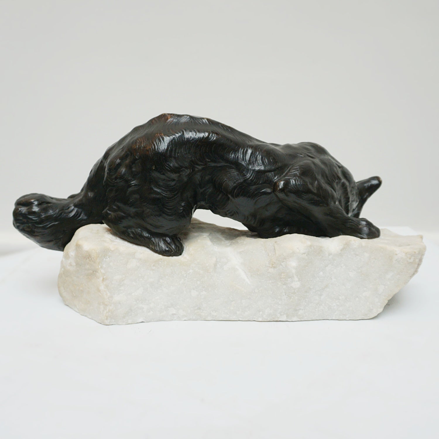 Bronze sculpture of a fox by Bartelier - Jeroen Markies Art Deco