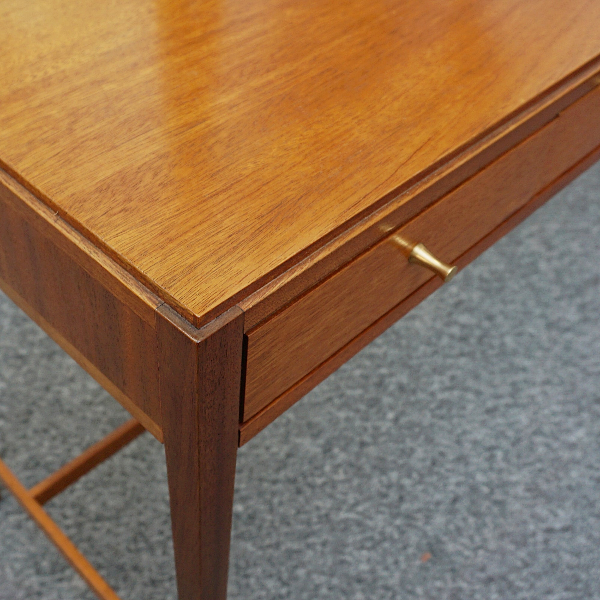 Vintage 1950's Dressing Table Retailed by Heal's of London Circa 1950  - Jeroen Markies Art Deco