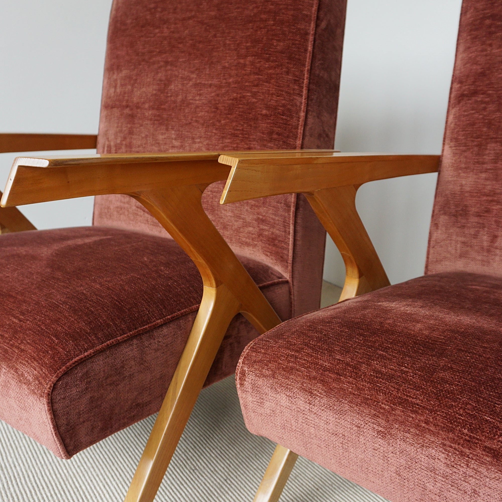 Antonio Gorgone Mid-Century Italian Armchairs - Jeroen Markies Art Deco