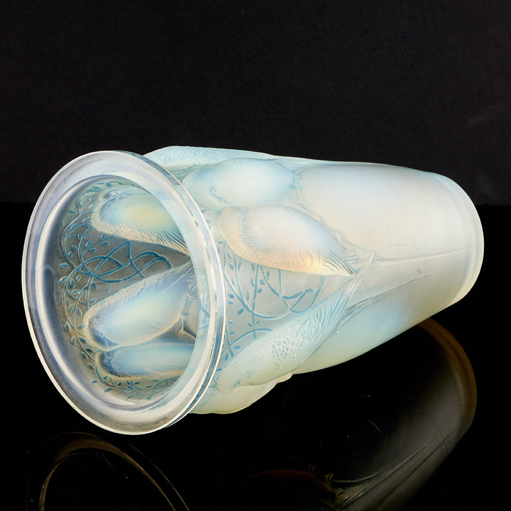 'Ceylan' Opalescent Glass Vase by Rene Lalique - Jeroen Markies Art Deco