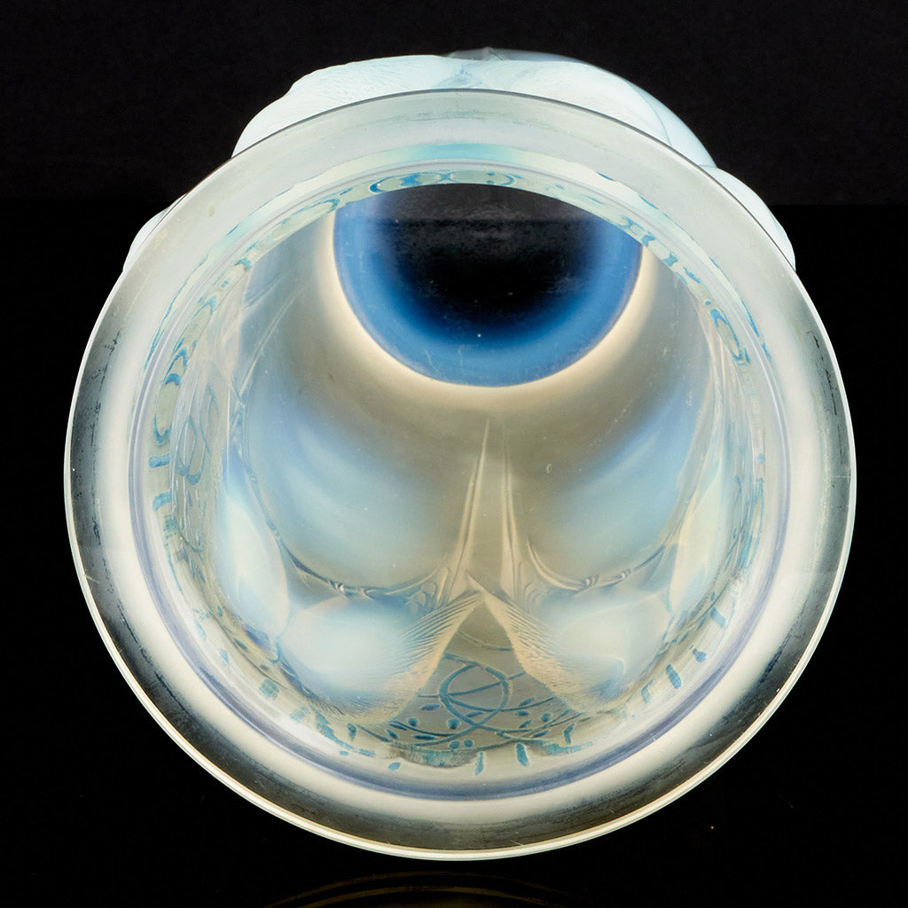 'Ceylan' Opalescent Glass Vase by Rene Lalique - Jeroen Markies Art Deco