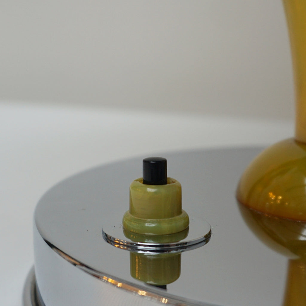 Art Deco Lamp - Jeroen Markies Art DecoArt Deco Lamp, mottled yellow and green bakelite fluted stem - Jeroen Markies Art Deco