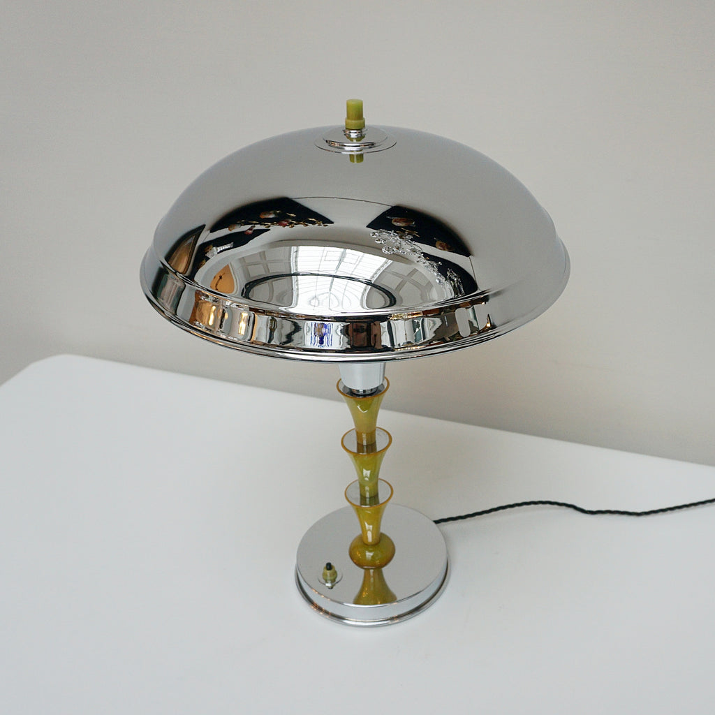 Art Deco Lamp - Jeroen Markies Art DecoArt Deco Lamp, mottled yellow and green bakelite fluted stem - Jeroen Markies Art Deco