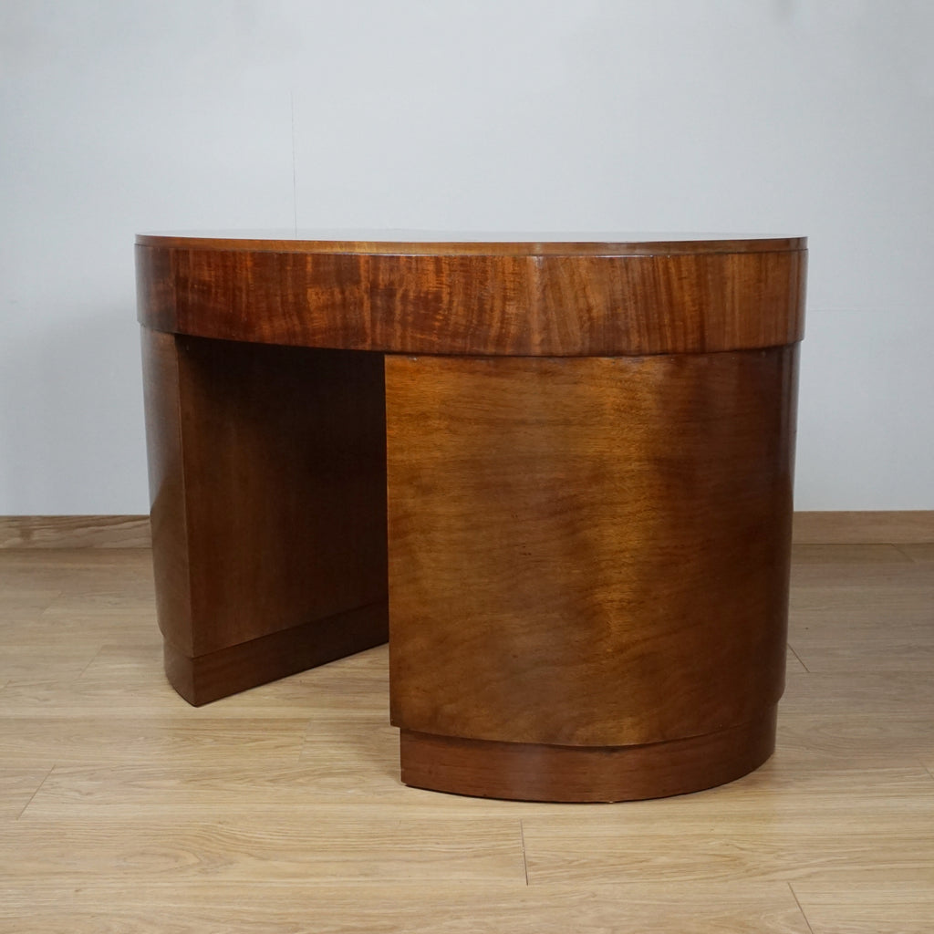 Kidney Desk
