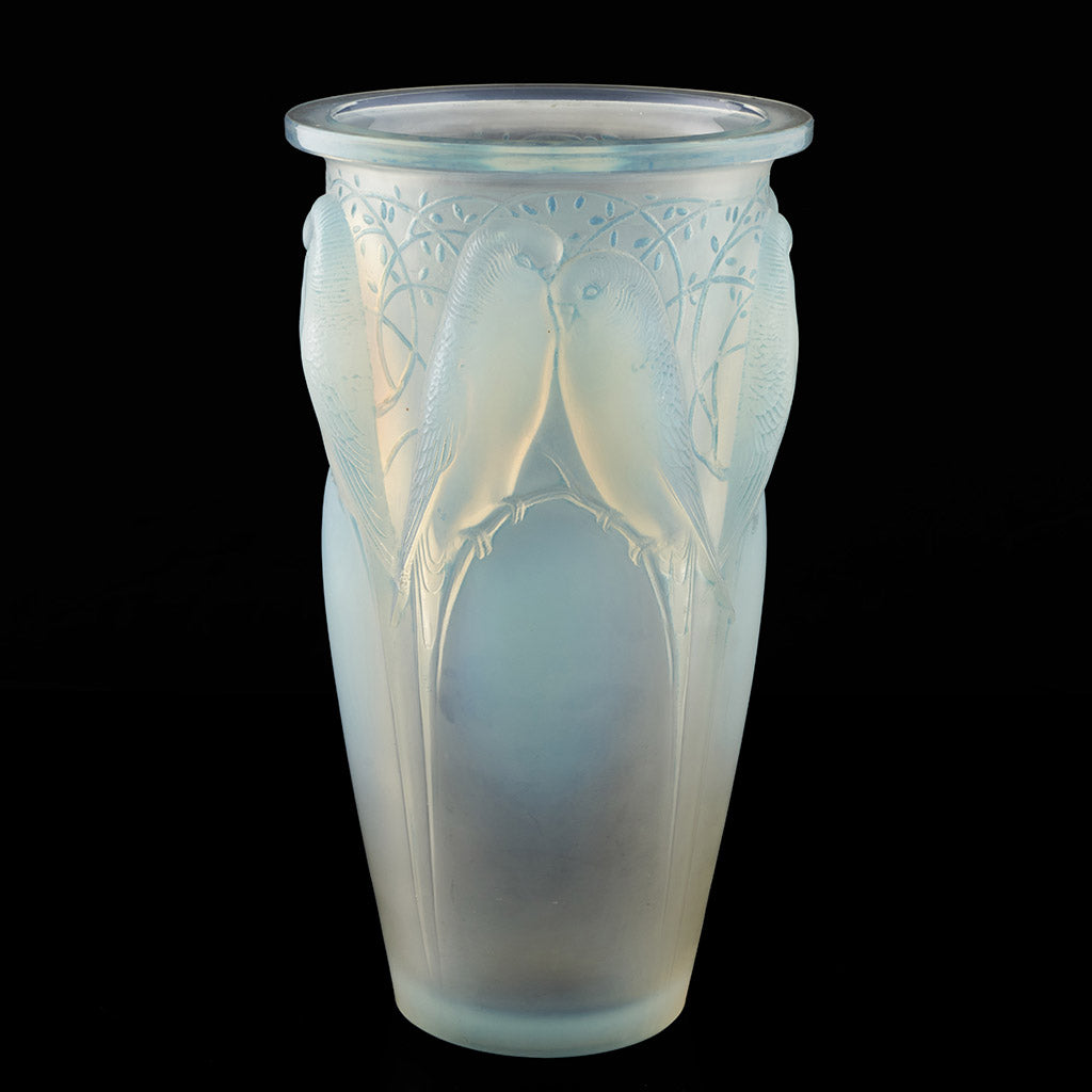 'Ceylan' Rene Lalique Opalescent Glass Vase - Jeroen Markies Art Deco