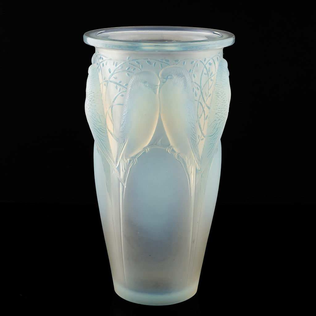 'Ceylan' Rene Lalique Opalescent Glass Vase - Jeroen Markies Art Deco