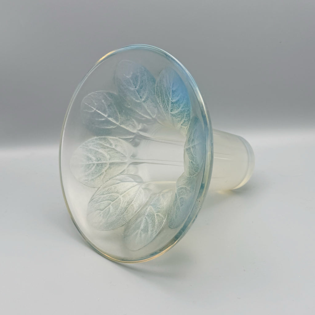 René Lalique 'Violettes' Opalescent Glass Vase