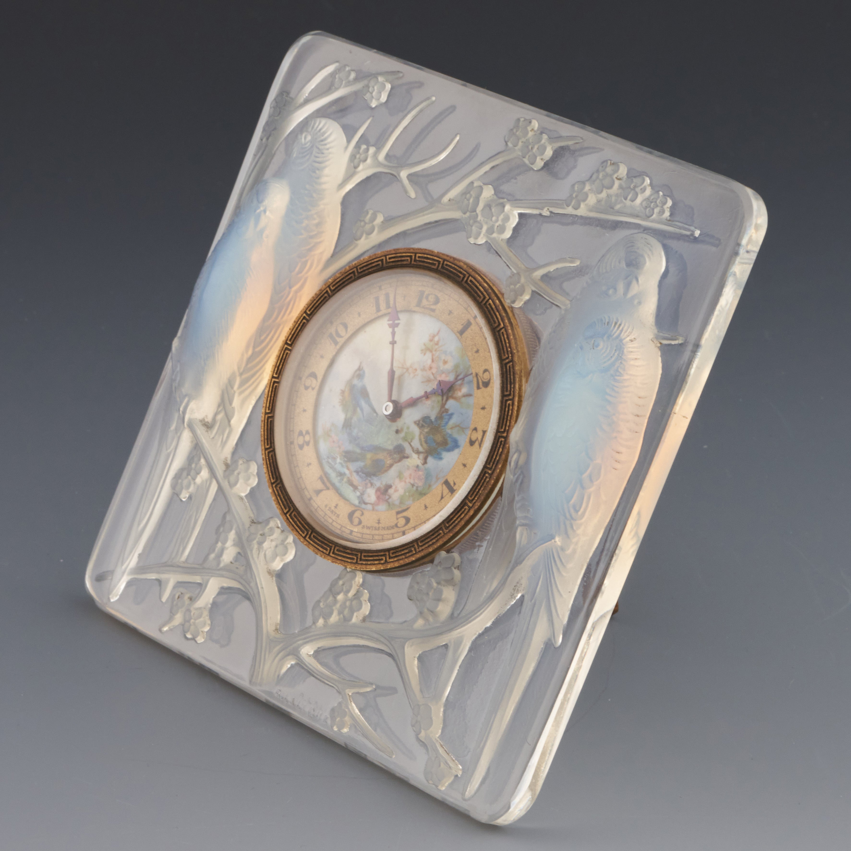 Inseperables - Rene Lalique Opalescent Glass Clock - Jeroen Markies Art Deco