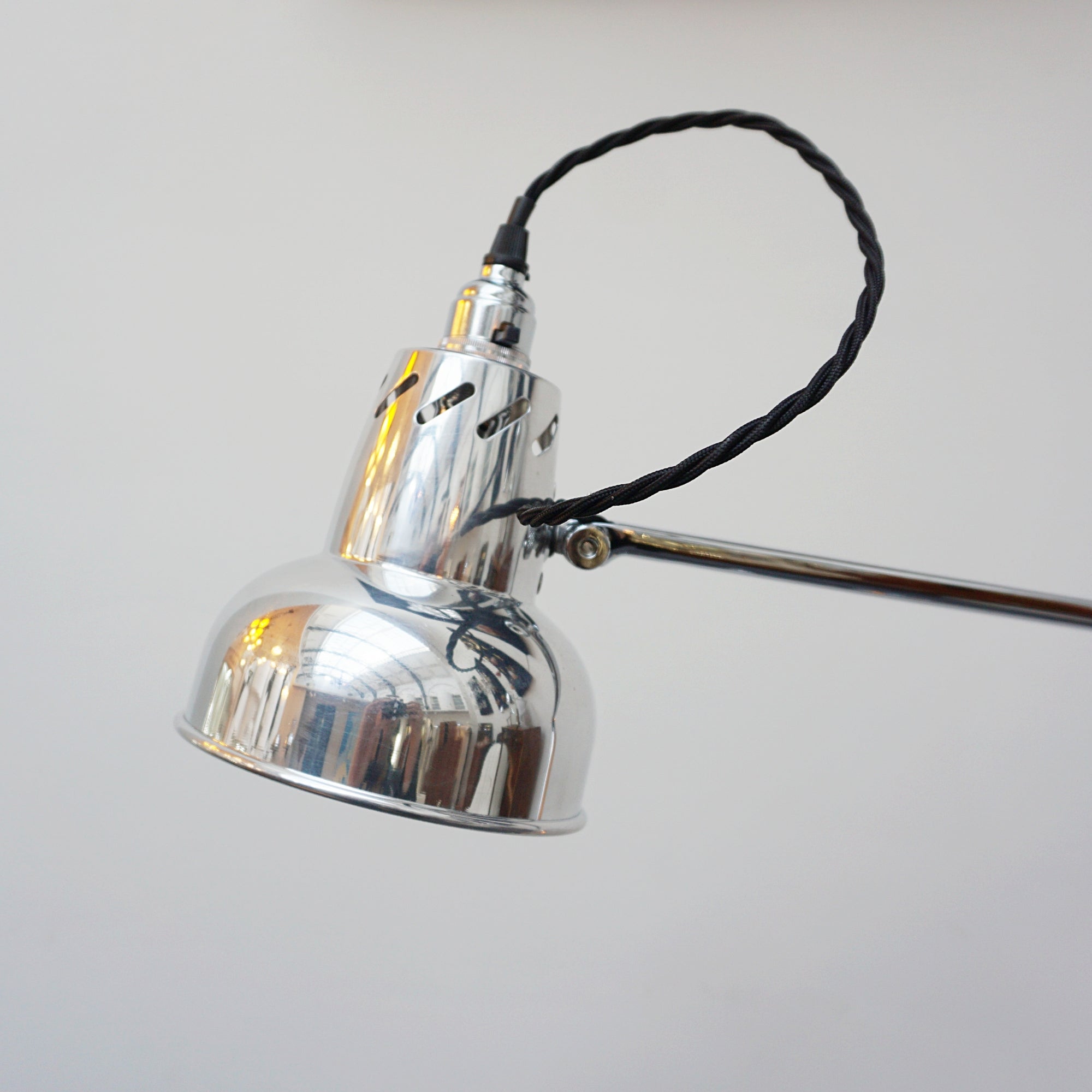 Counterpoise Art Deco Chrome Trolley Lamp. 1950s Lamp. - Jeroen Markies Art Deco