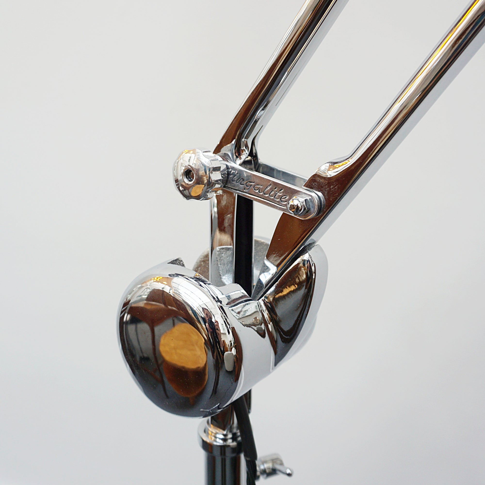 Counterpoise Art Deco Chrome Trolley Lamp. 1950s Lamp. - Jeroen Markies Art Deco